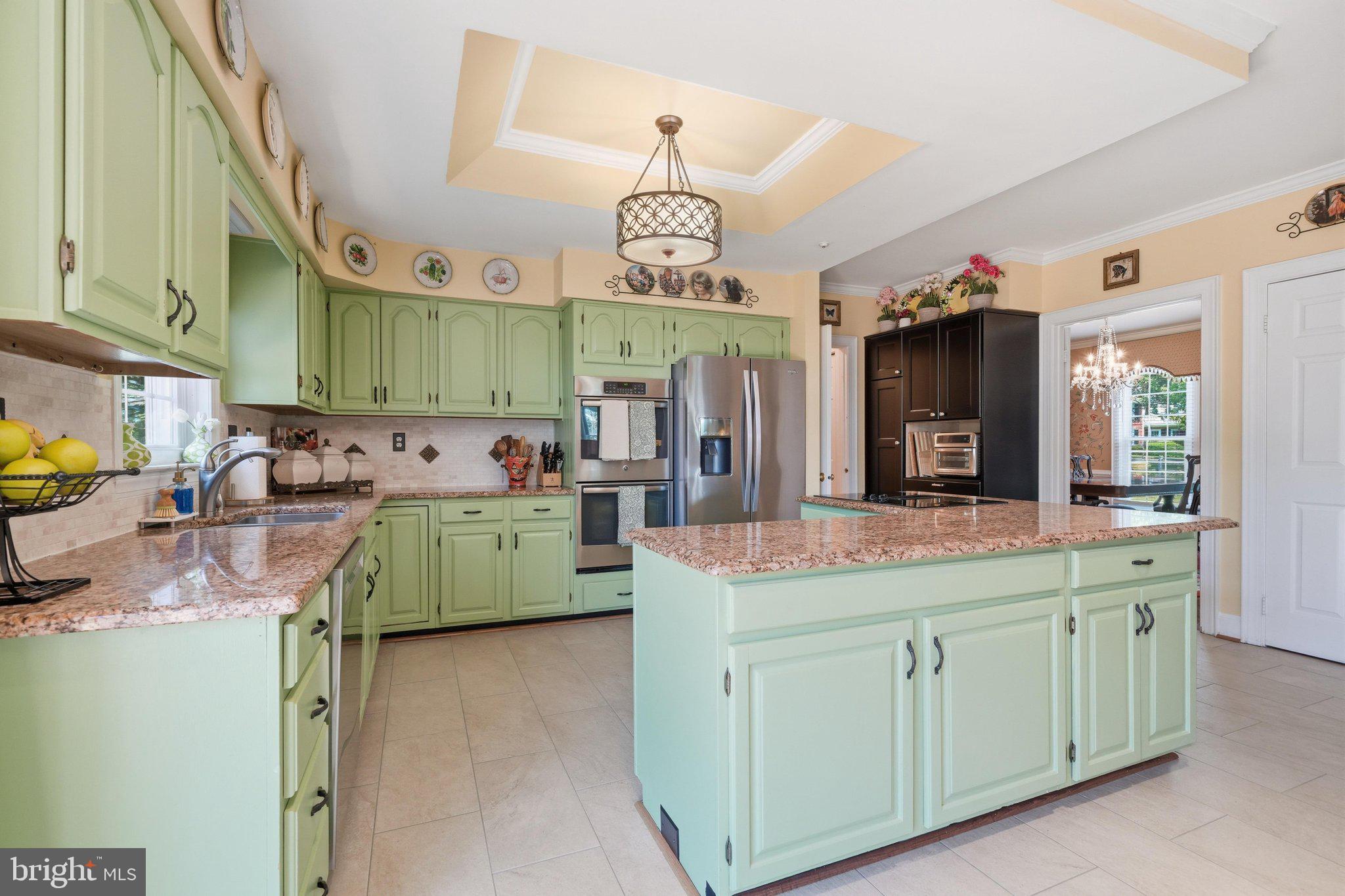 FOXLAIR ACRES - Residential