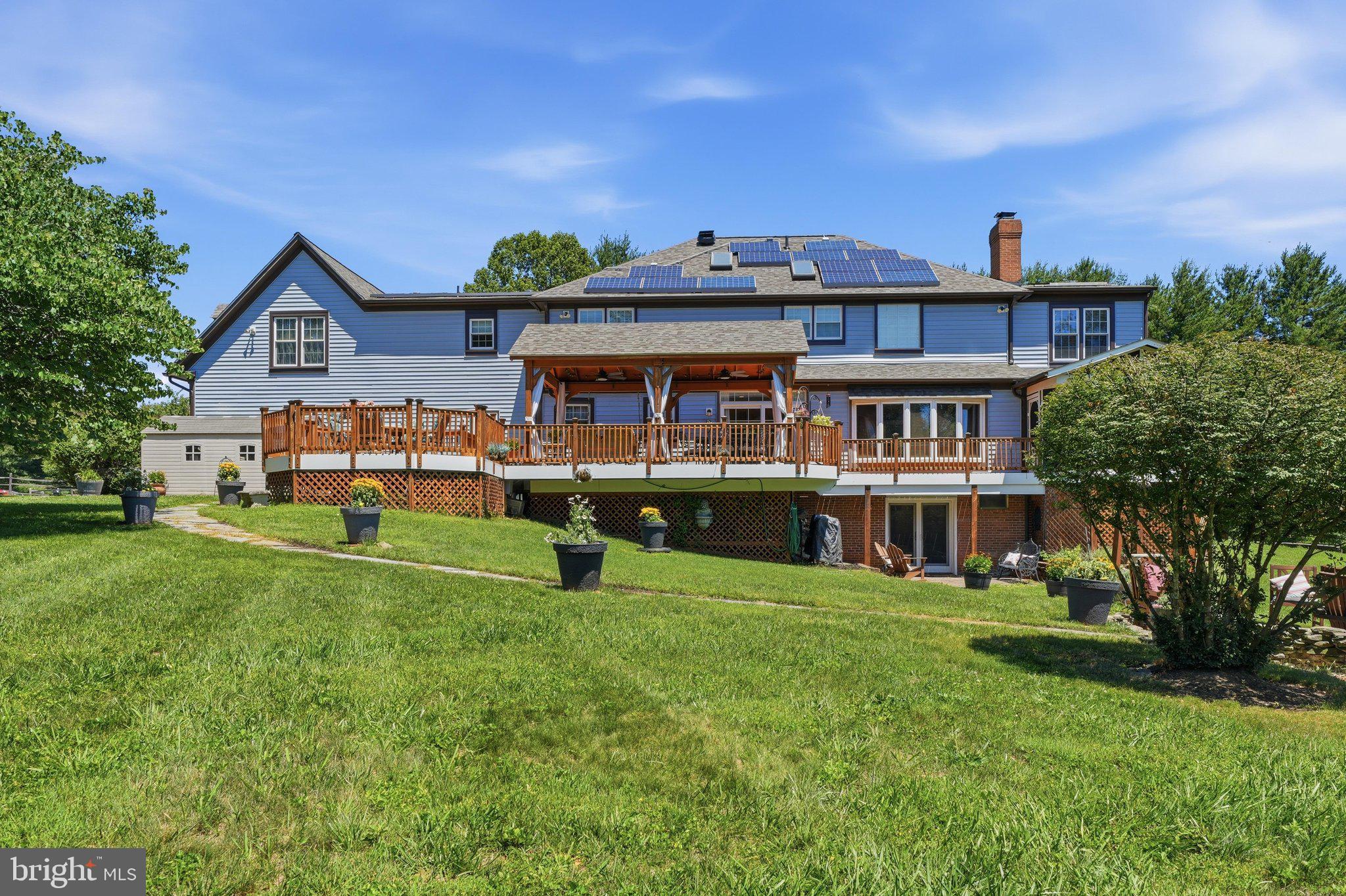 FOXLAIR ACRES - Residential