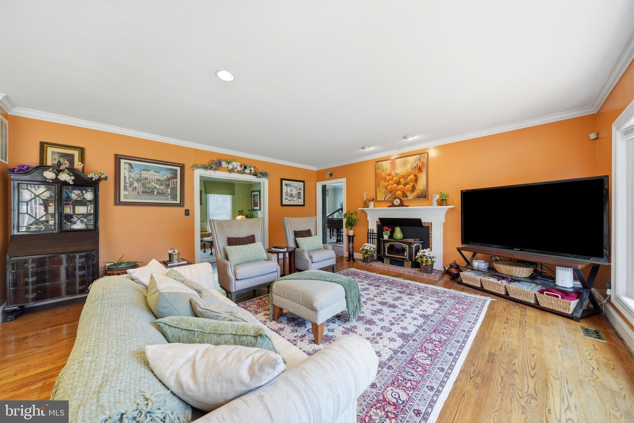 FOXLAIR ACRES - Residential