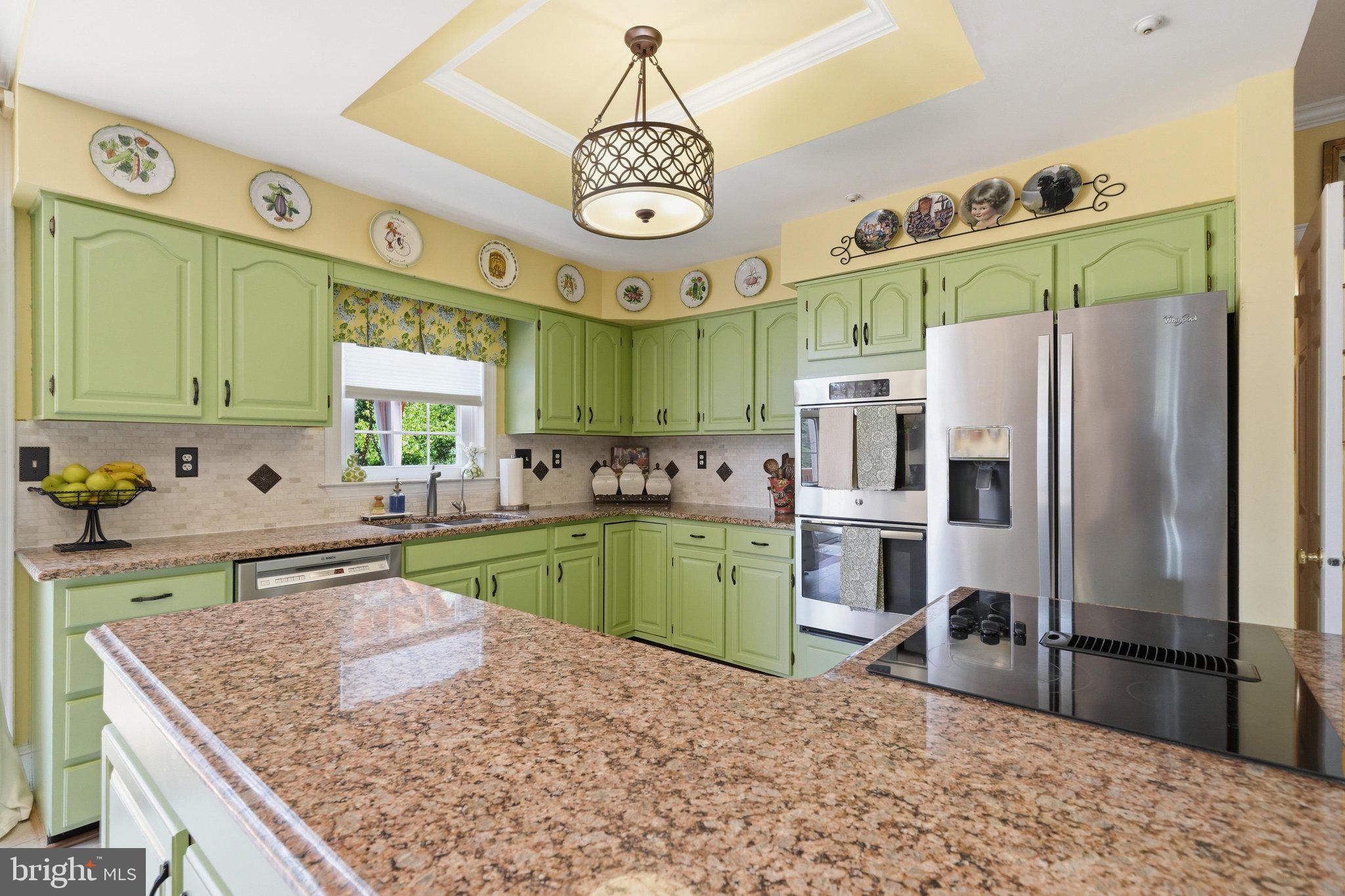 FOXLAIR ACRES - Residential