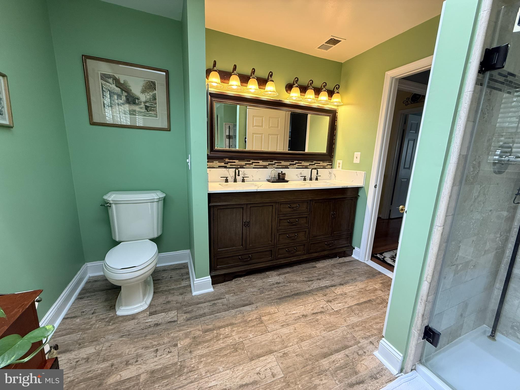 FOXLAIR ACRES - Residential