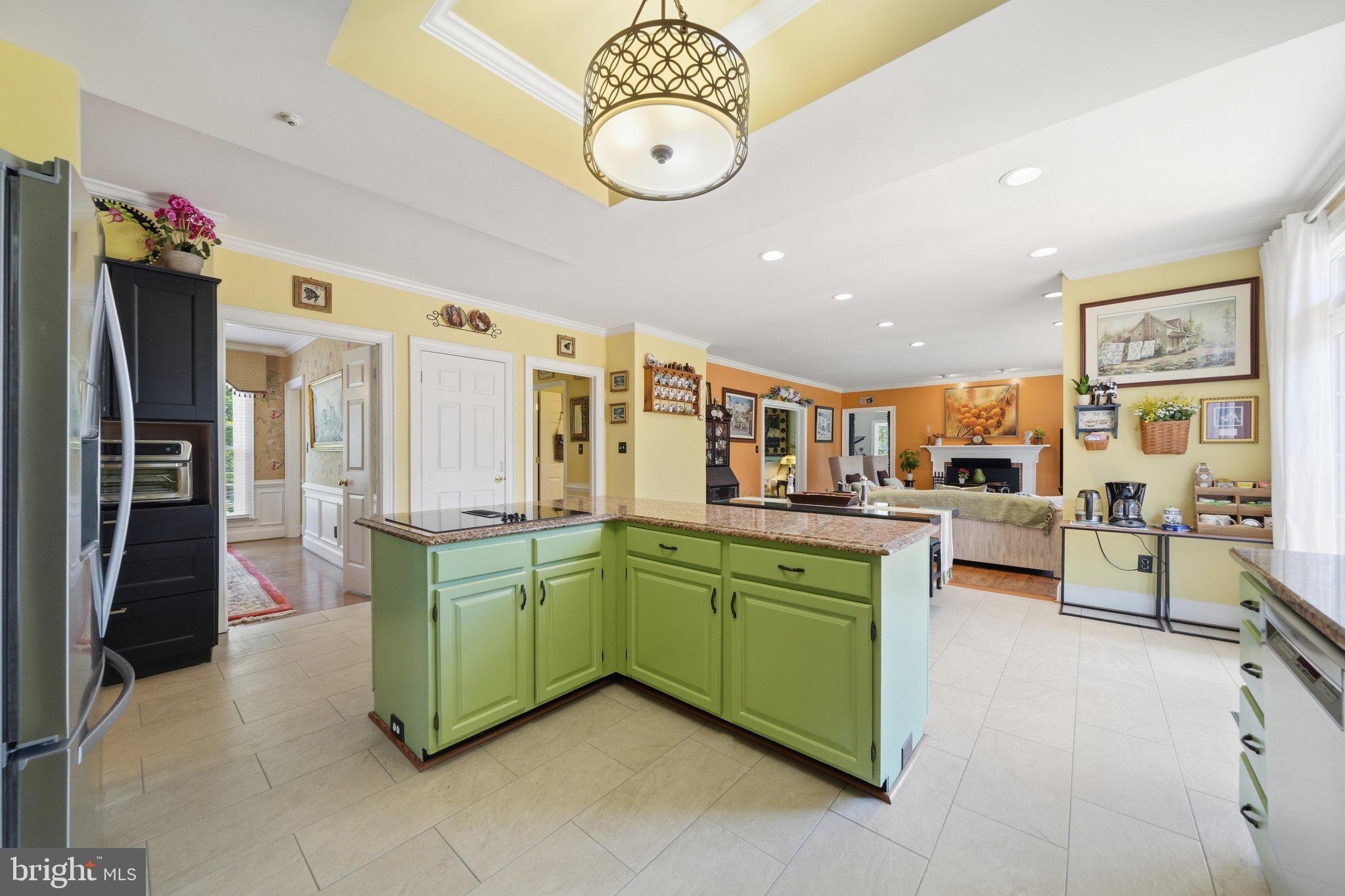 FOXLAIR ACRES - Residential