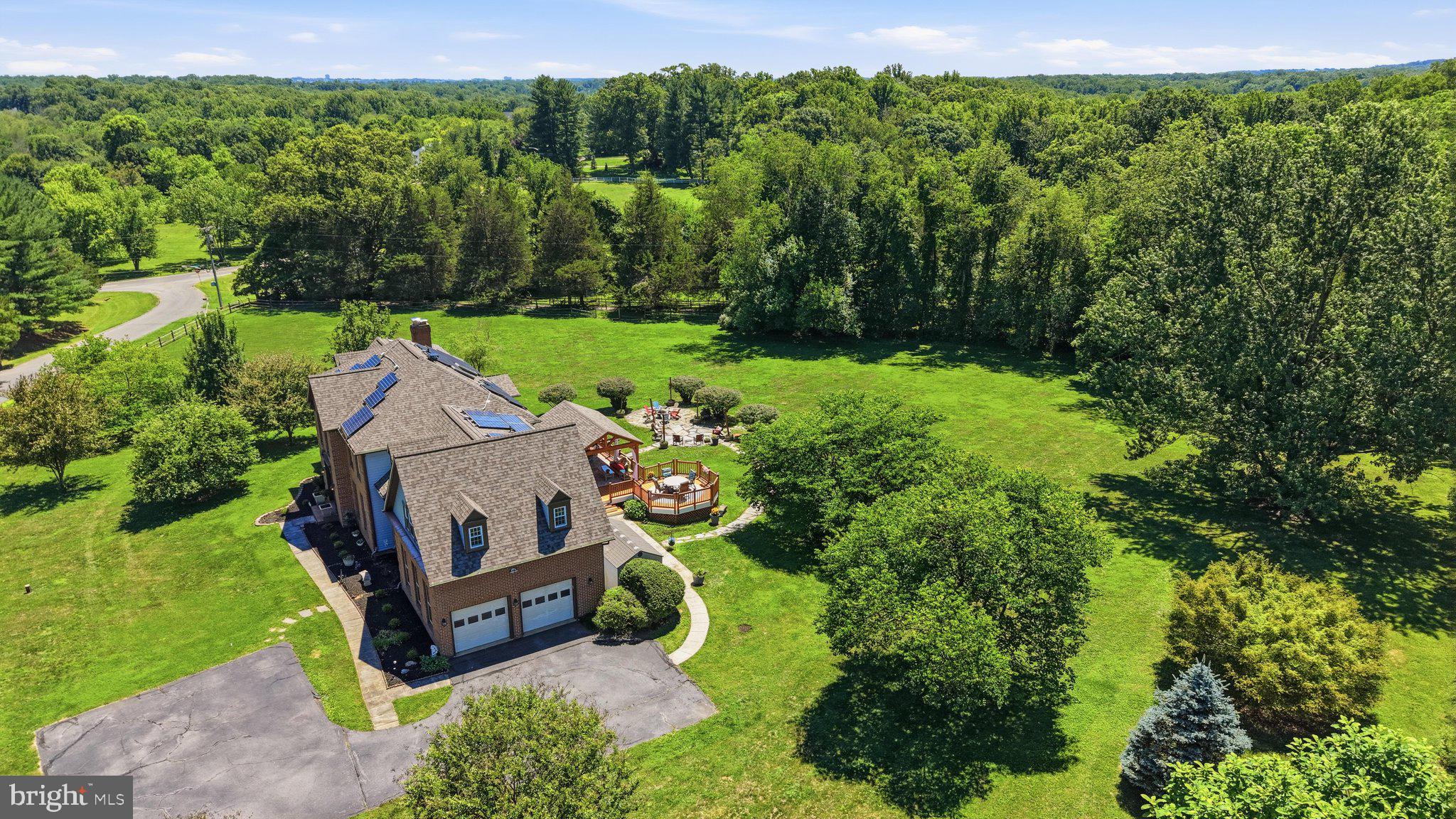 FOXLAIR ACRES - Residential