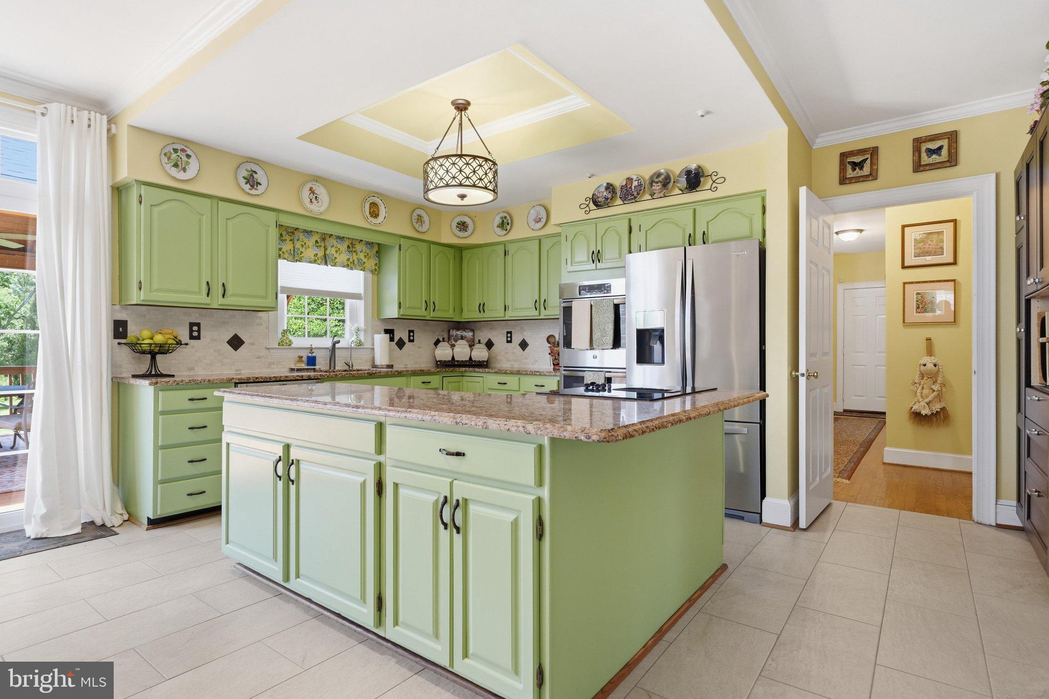 FOXLAIR ACRES - Residential