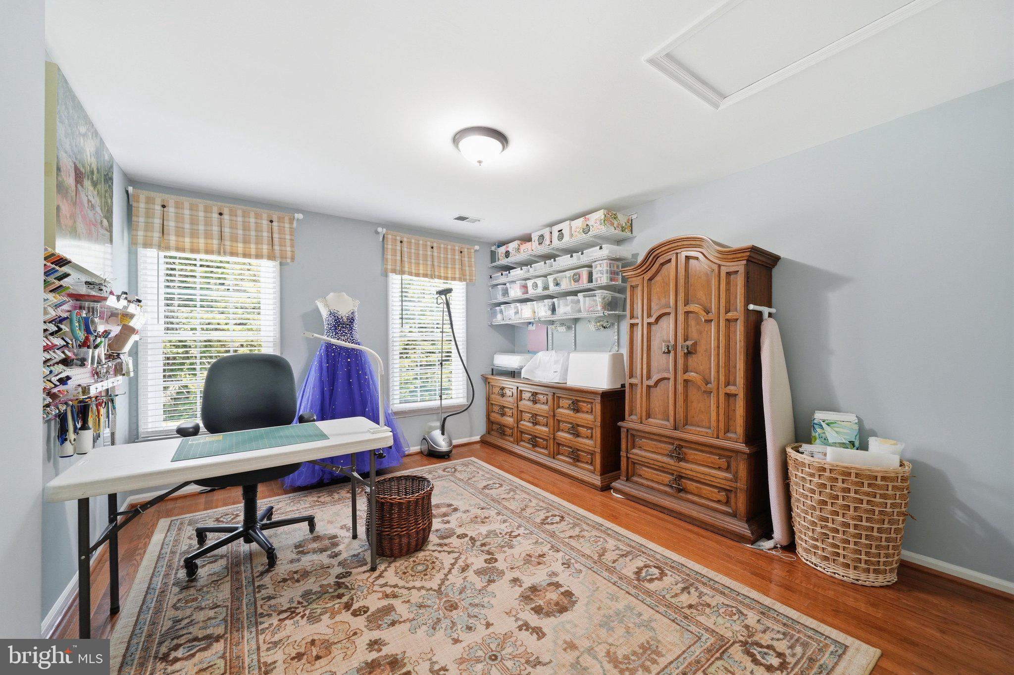 FOXLAIR ACRES - Residential
