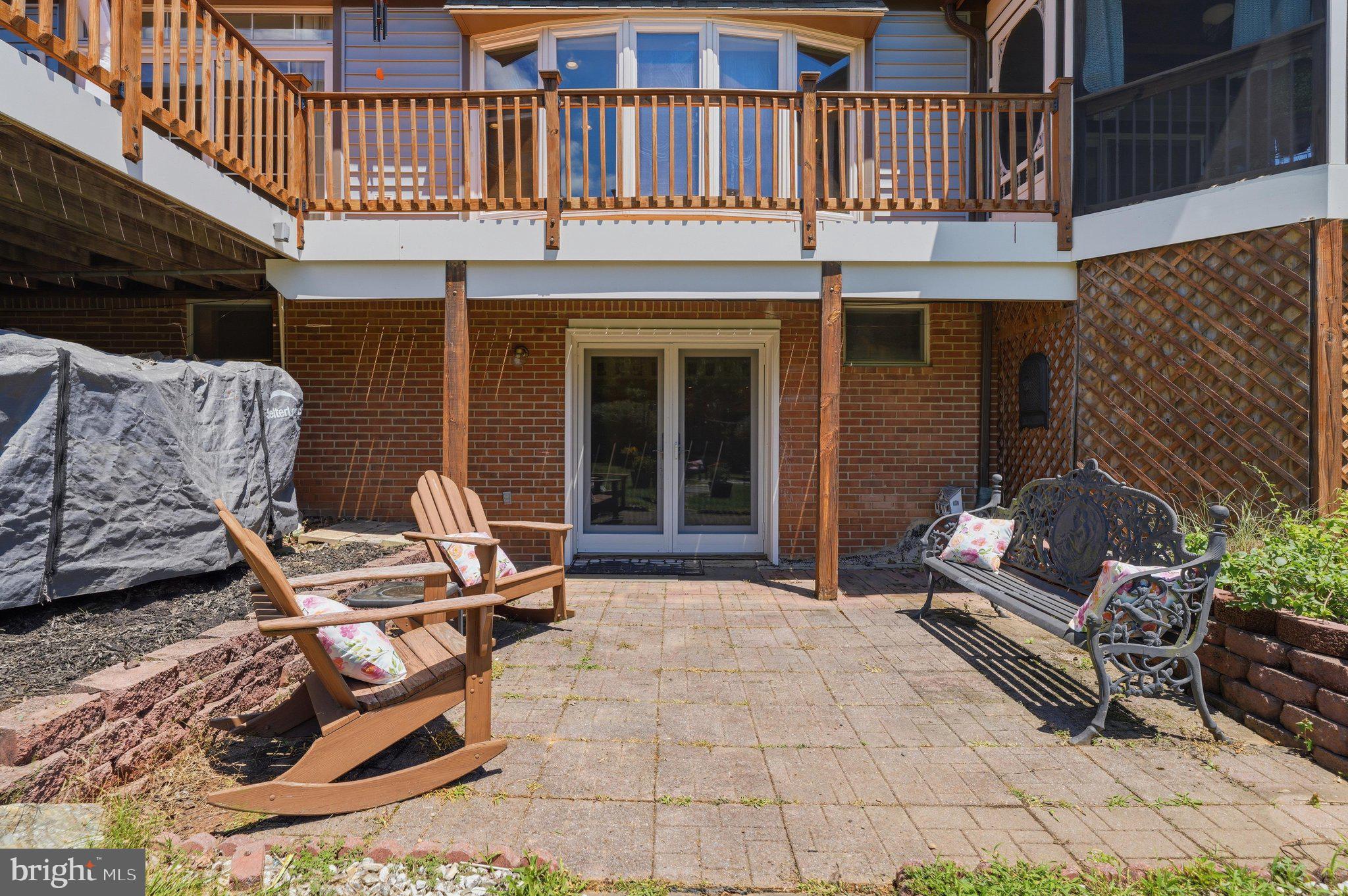 FOXLAIR ACRES - Residential