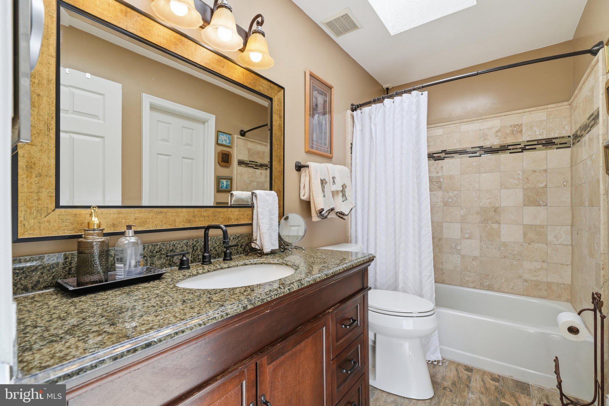 FOXLAIR ACRES - Residential