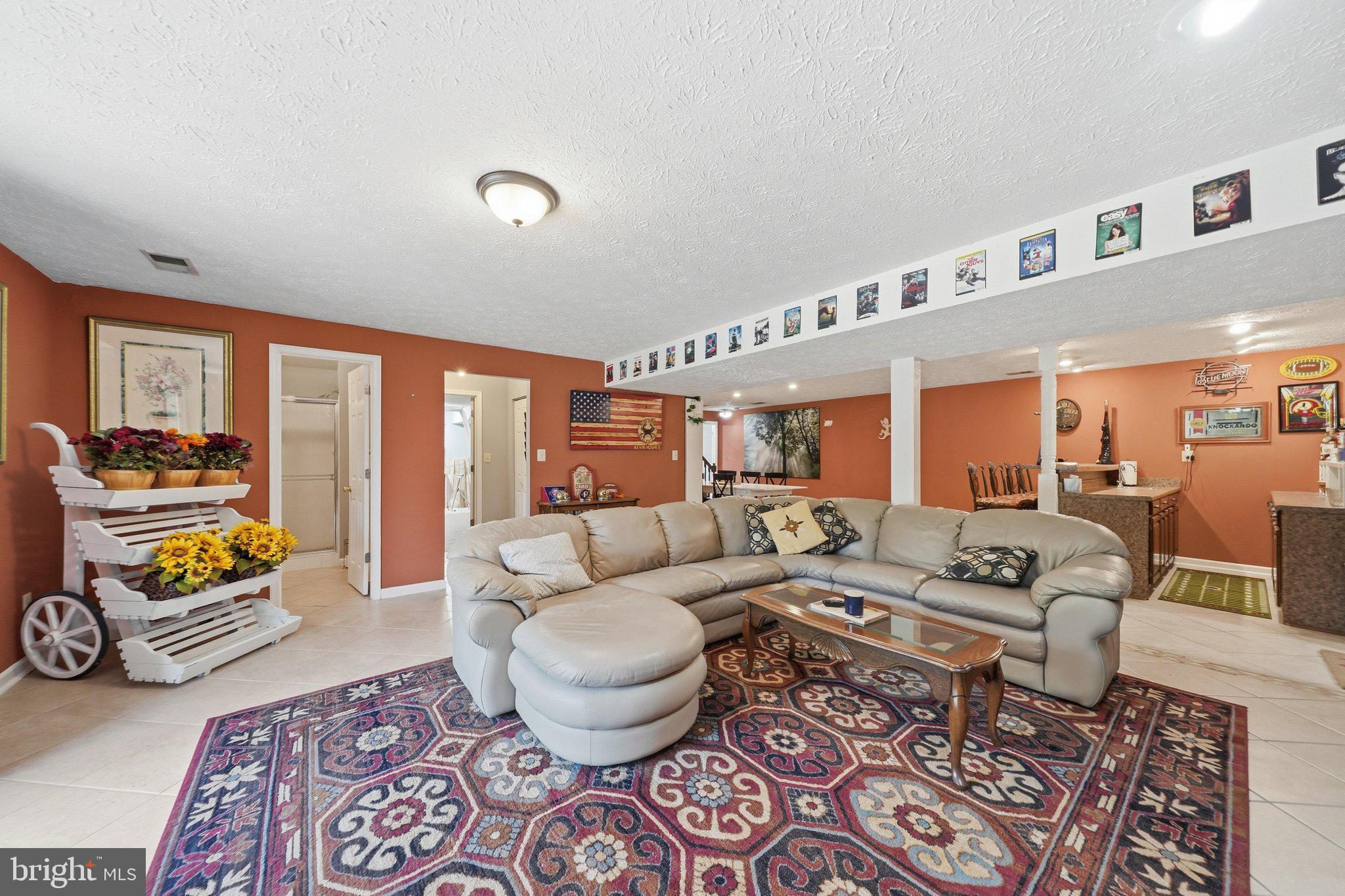 FOXLAIR ACRES - Residential