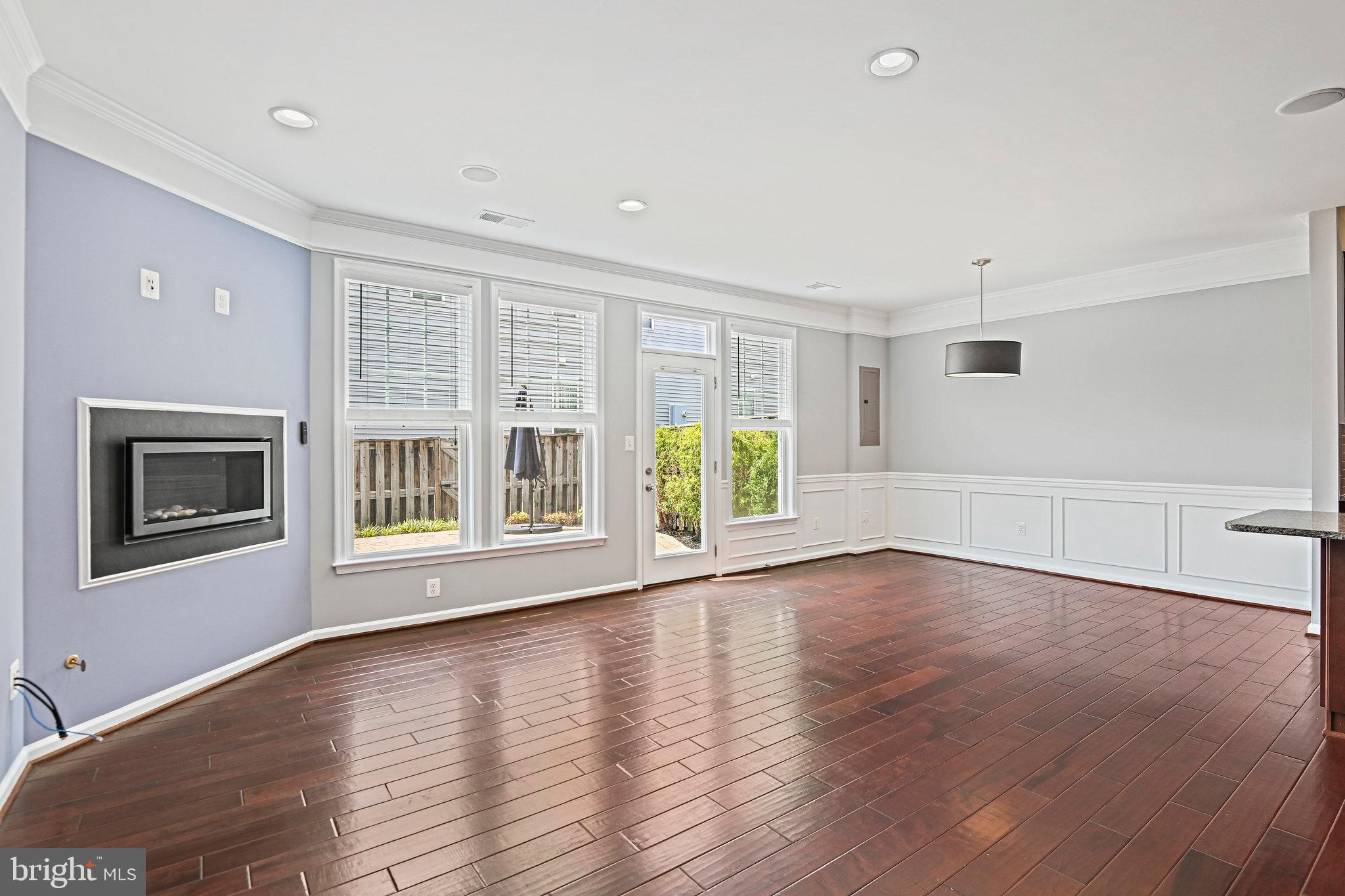 BRAMBLETON LANDBAY 3 - Residential