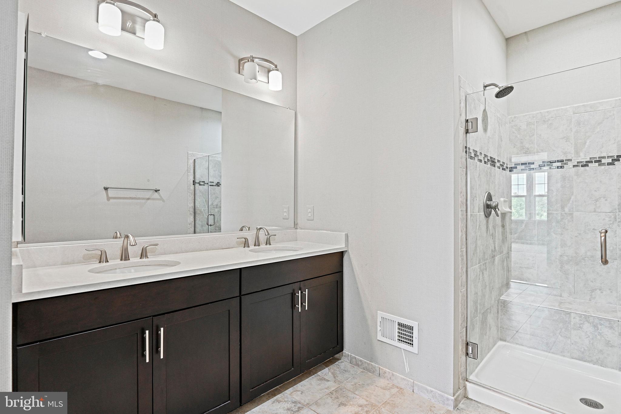 BRAMBLETON LANDBAY 3 - Residential