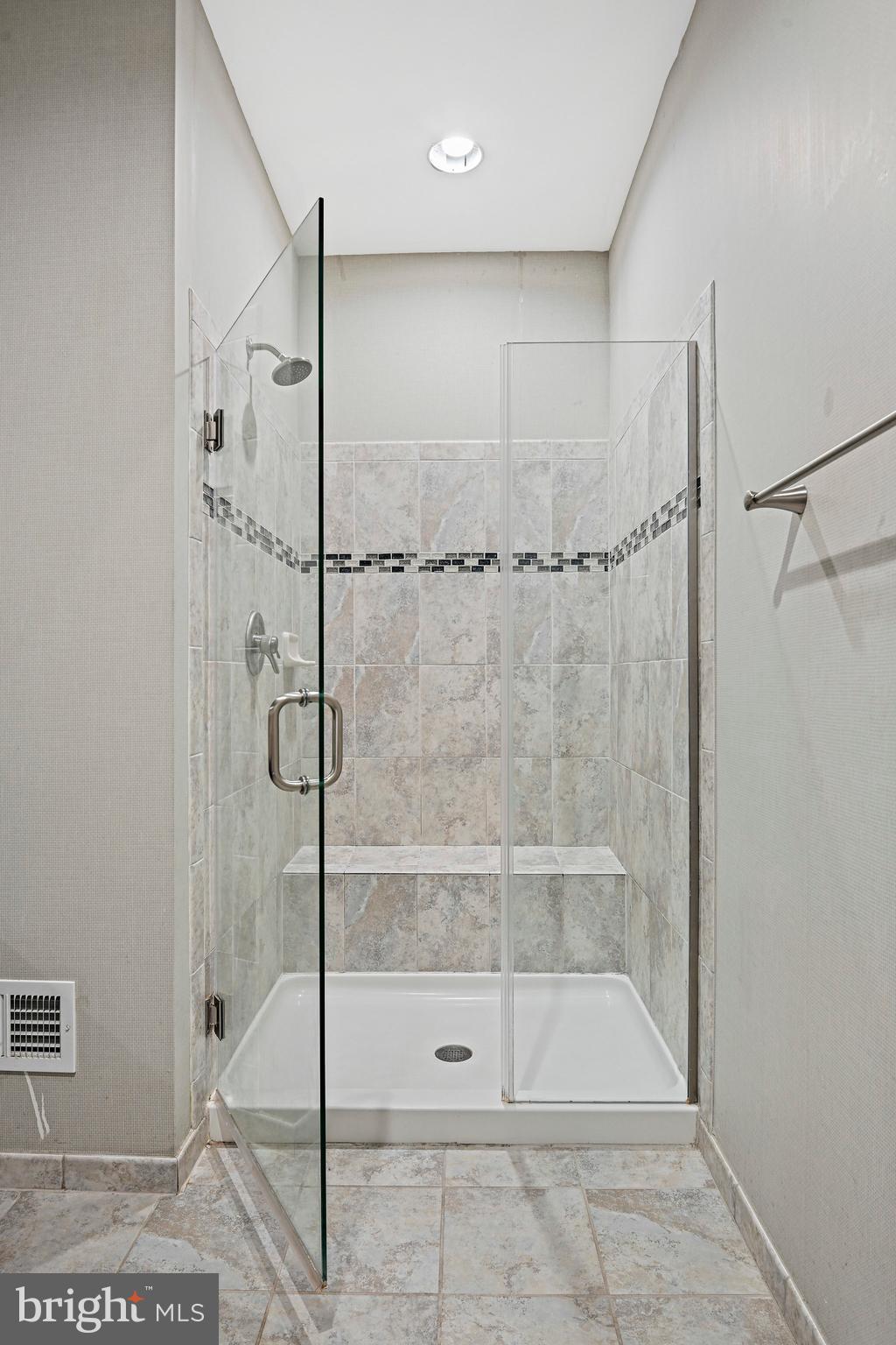 BRAMBLETON LANDBAY 3 - Residential