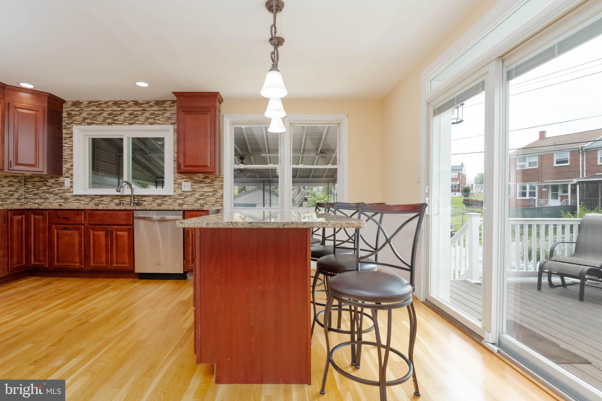 KINGS RIDGE - Residential