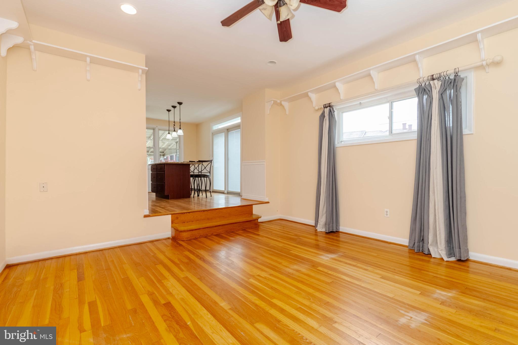 KINGS RIDGE - Residential