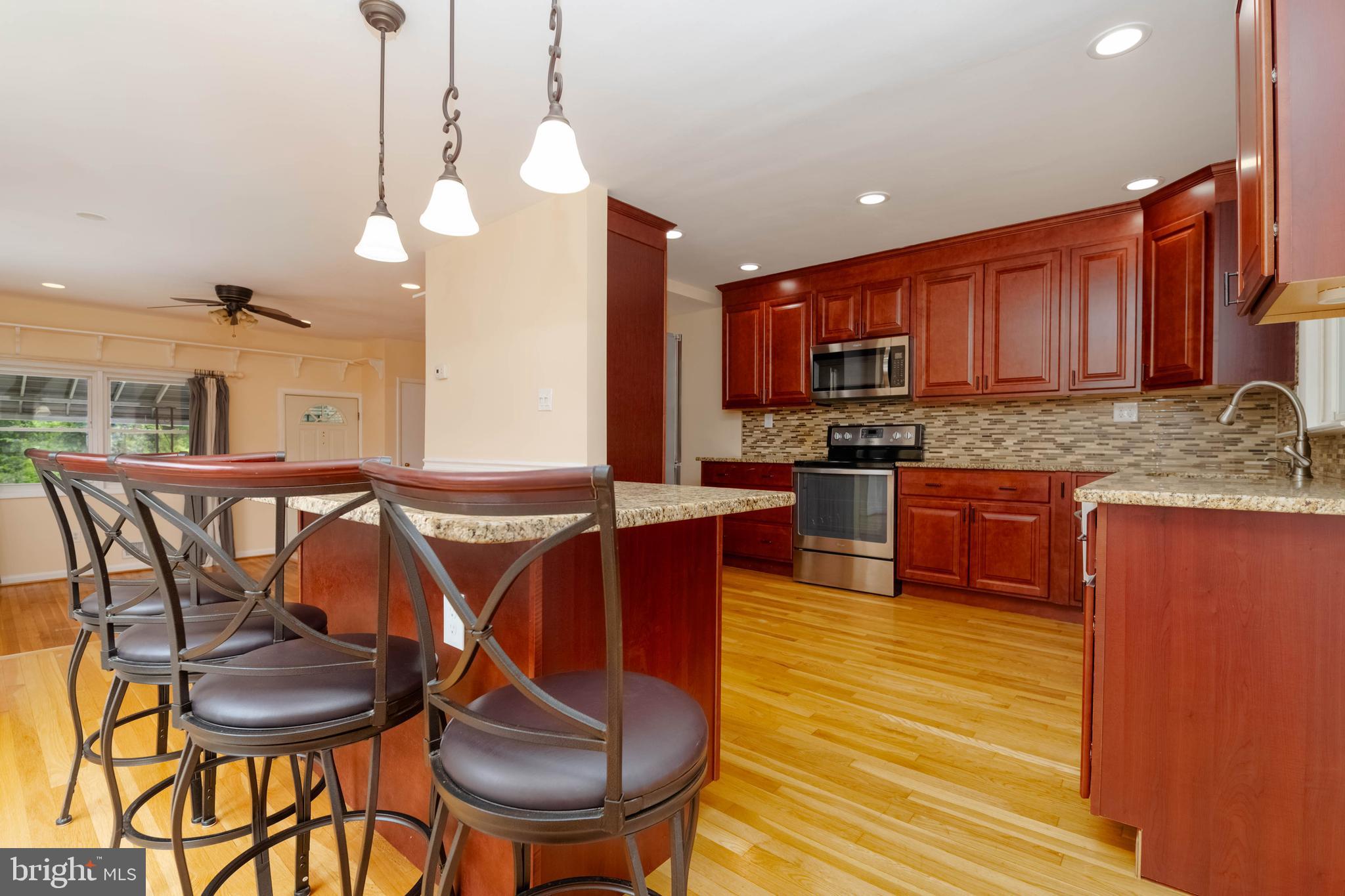 KINGS RIDGE - Residential