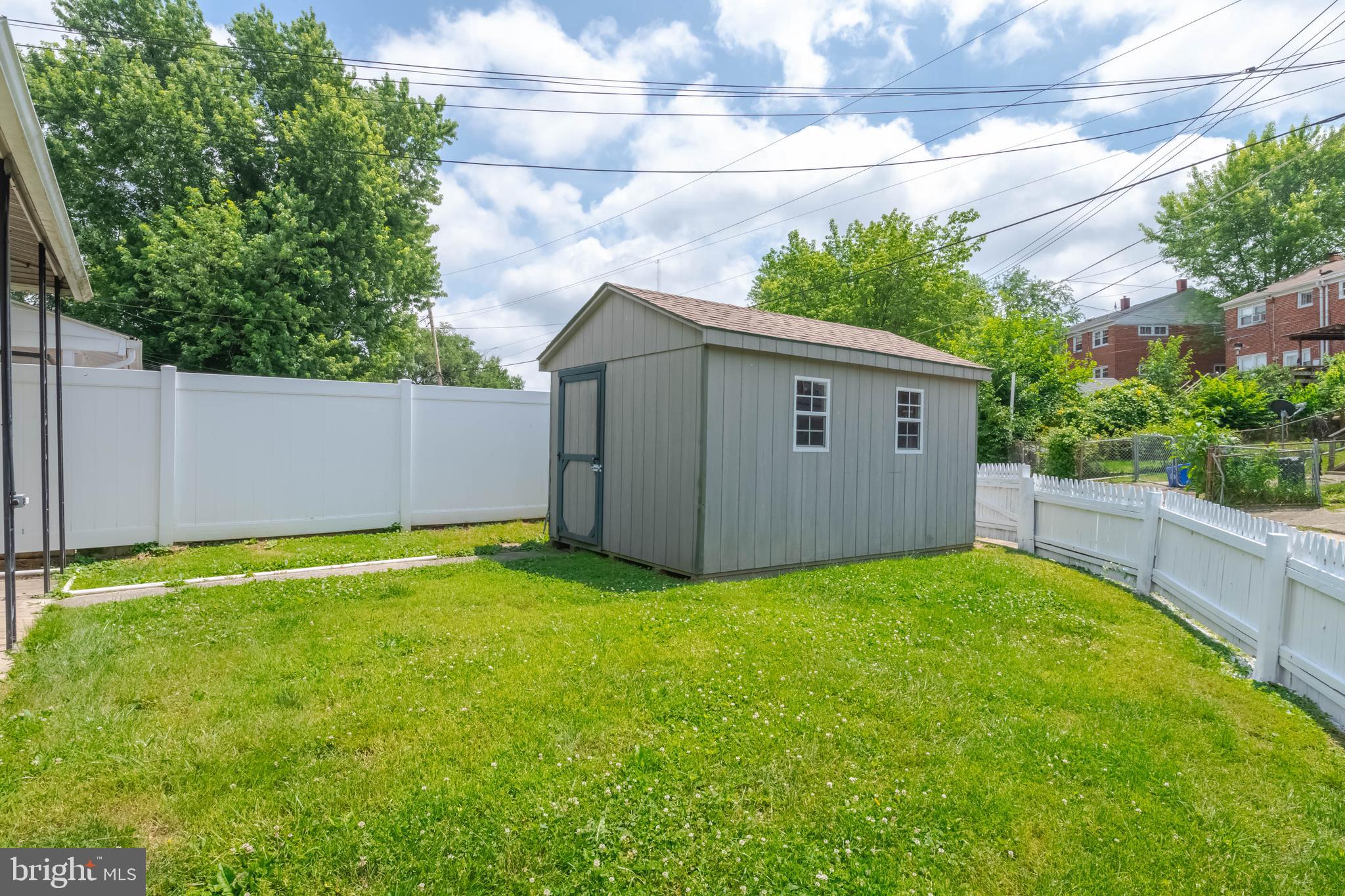 KINGS RIDGE - Residential