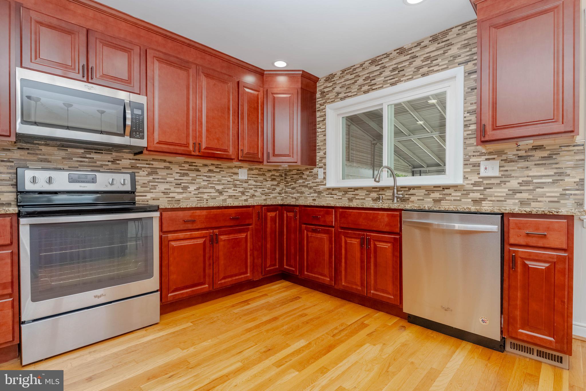 KINGS RIDGE - Residential