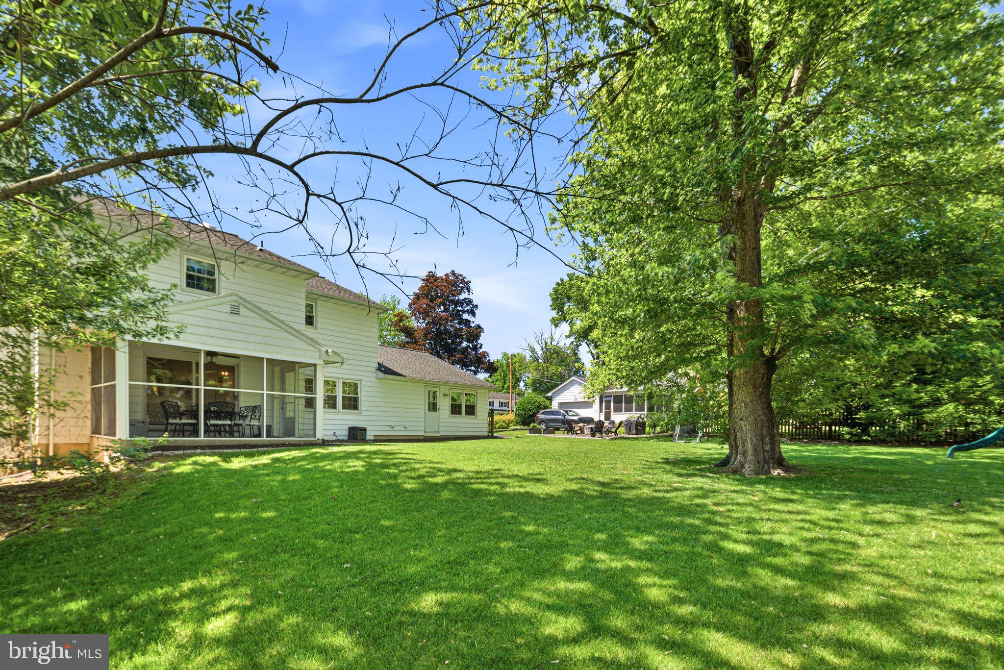EDGEWOOD PARK - Residential