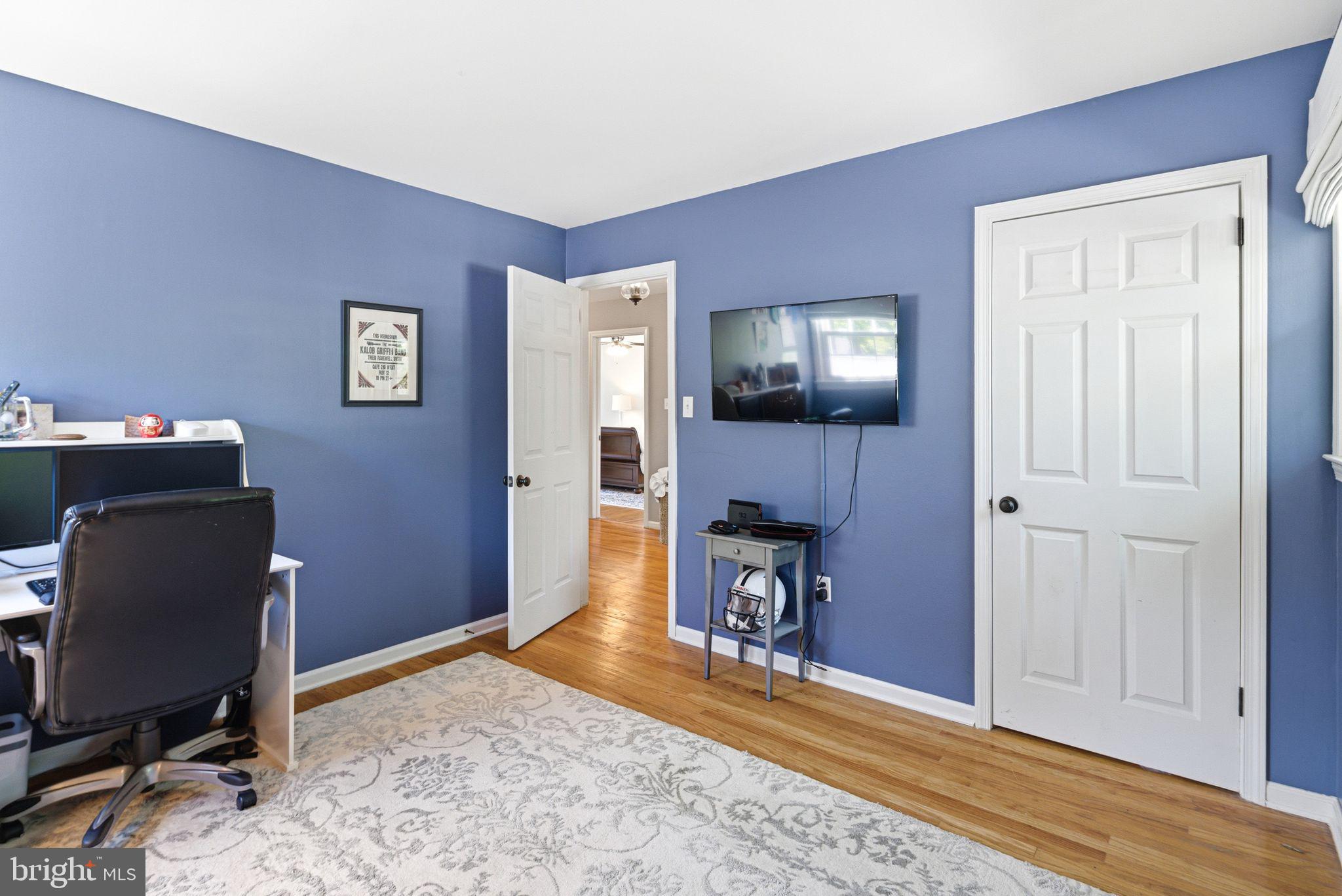 EDGEWOOD PARK - Residential