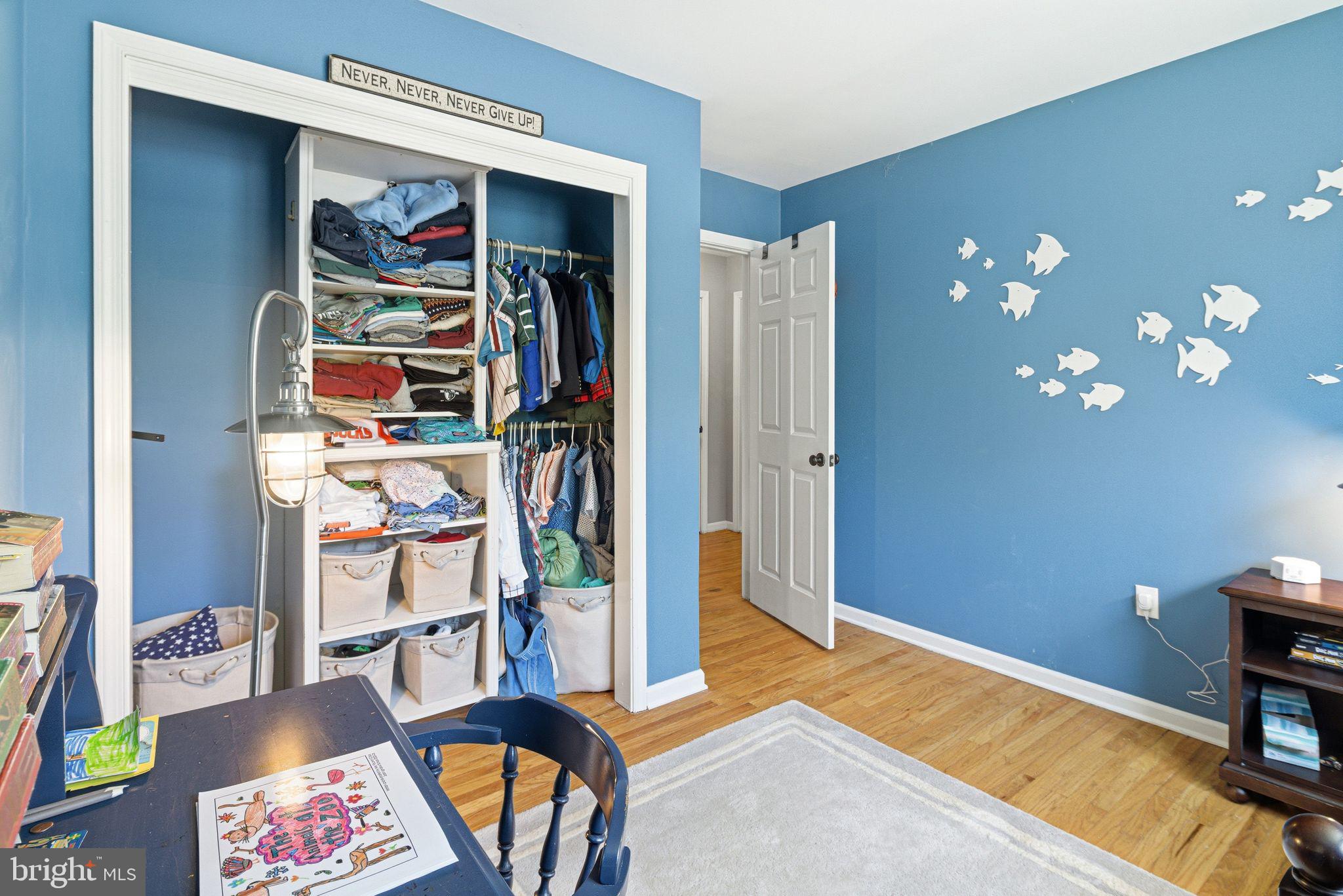 EDGEWOOD PARK - Residential