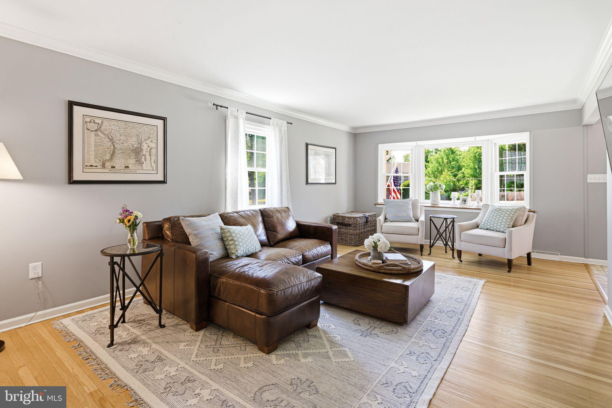EDGEWOOD PARK - Residential