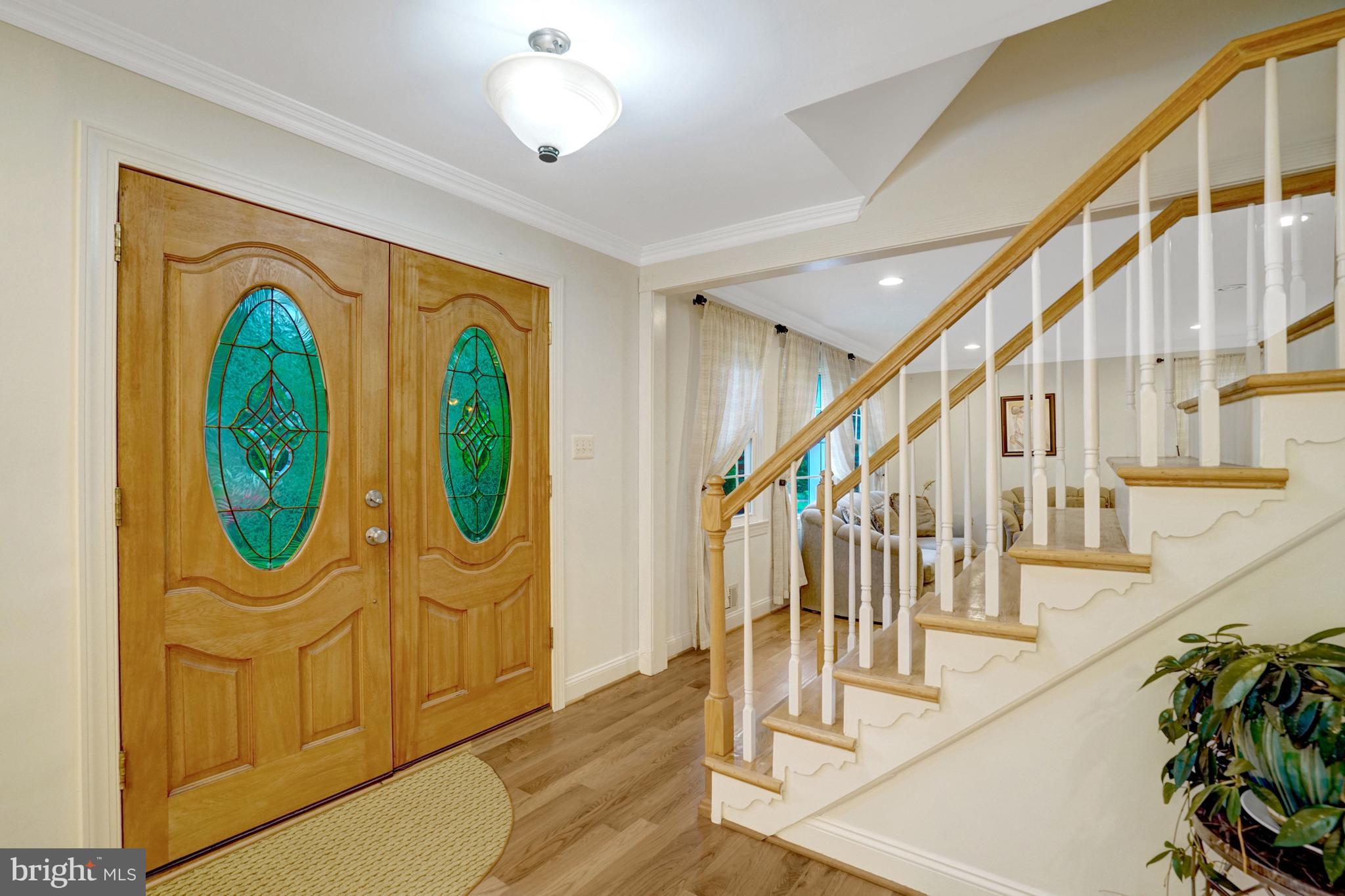 CHAPEL SQUARE - Residential