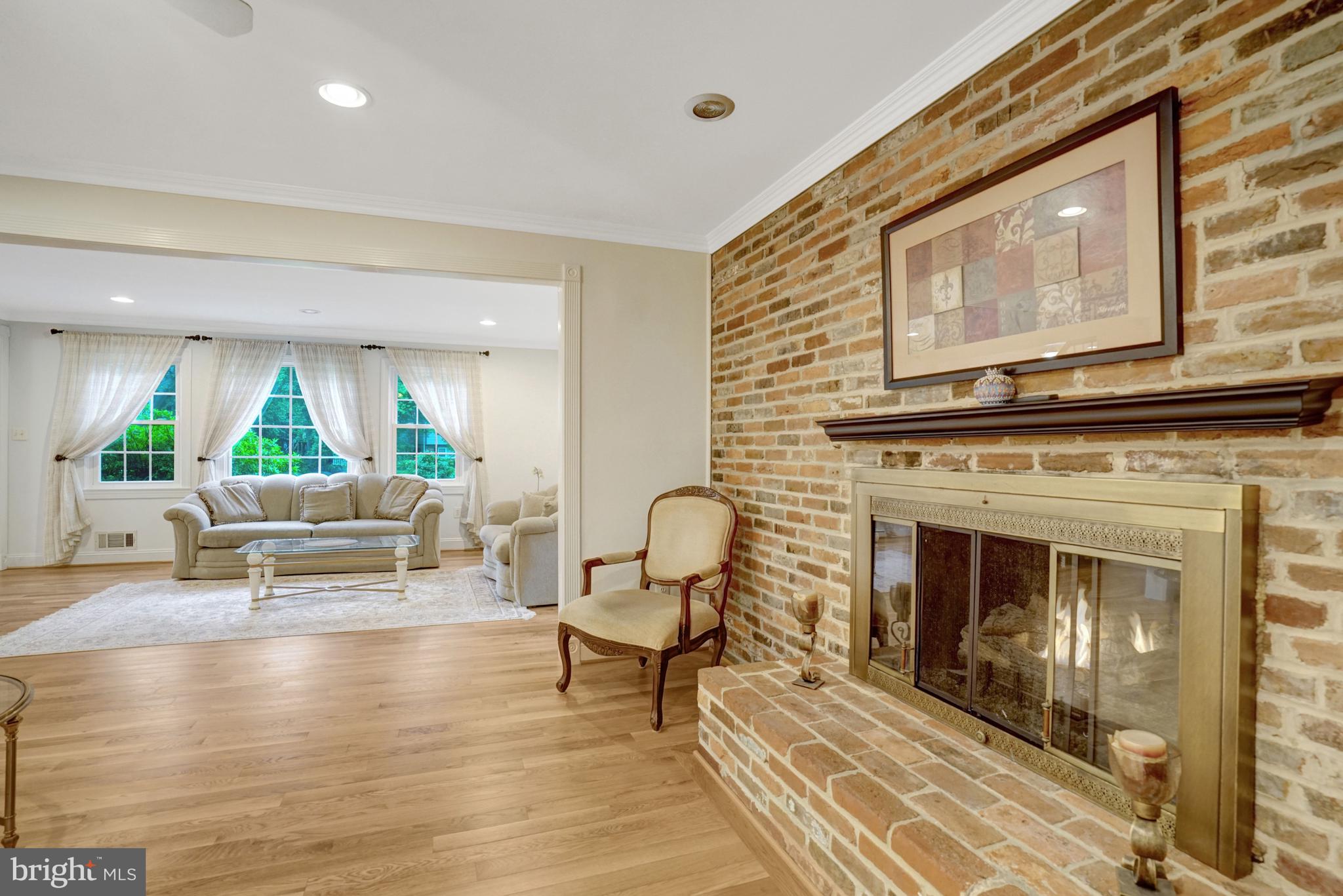 CHAPEL SQUARE - Residential