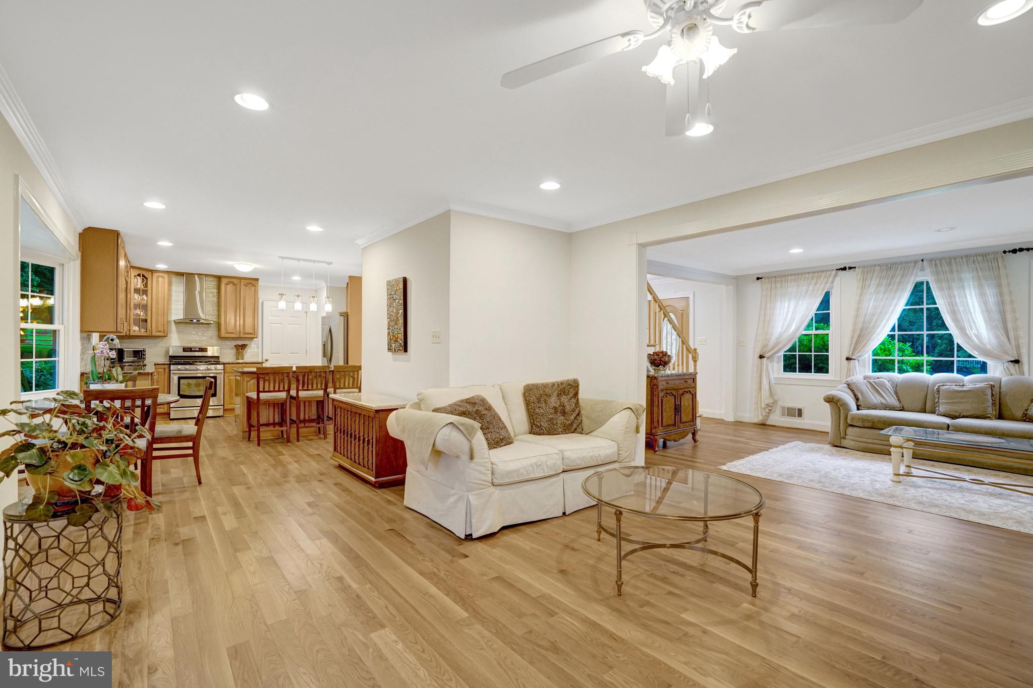 CHAPEL SQUARE - Residential