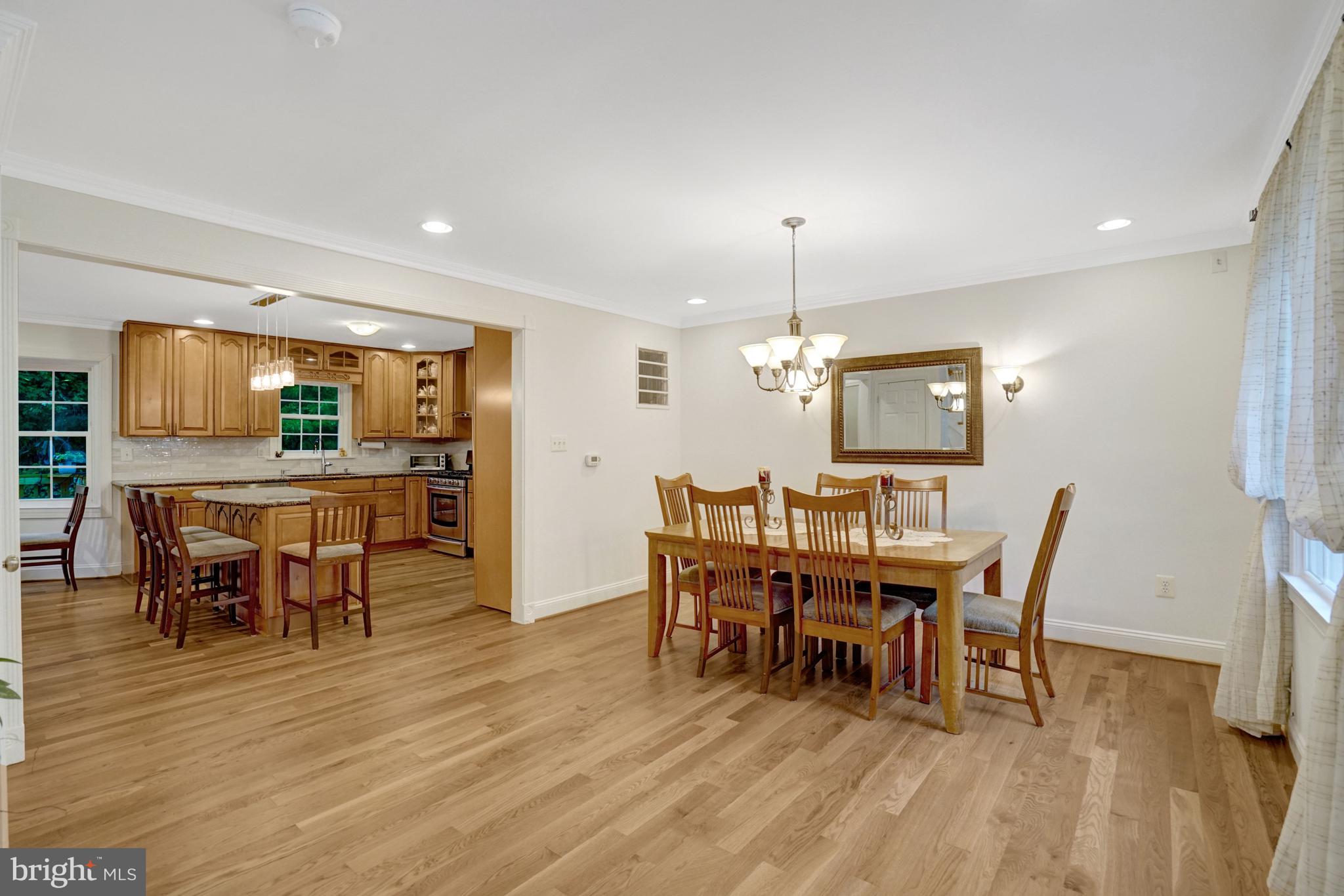 CHAPEL SQUARE - Residential