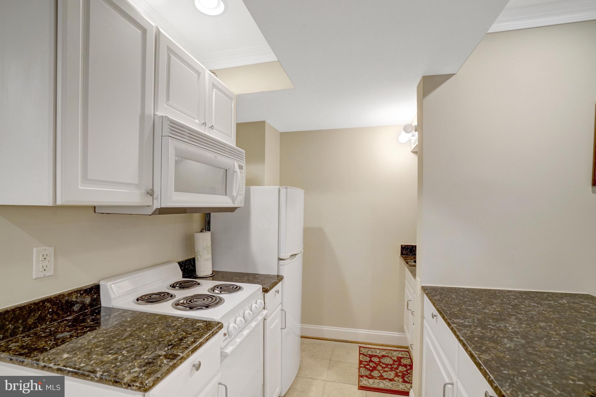 CHAPEL SQUARE - Residential