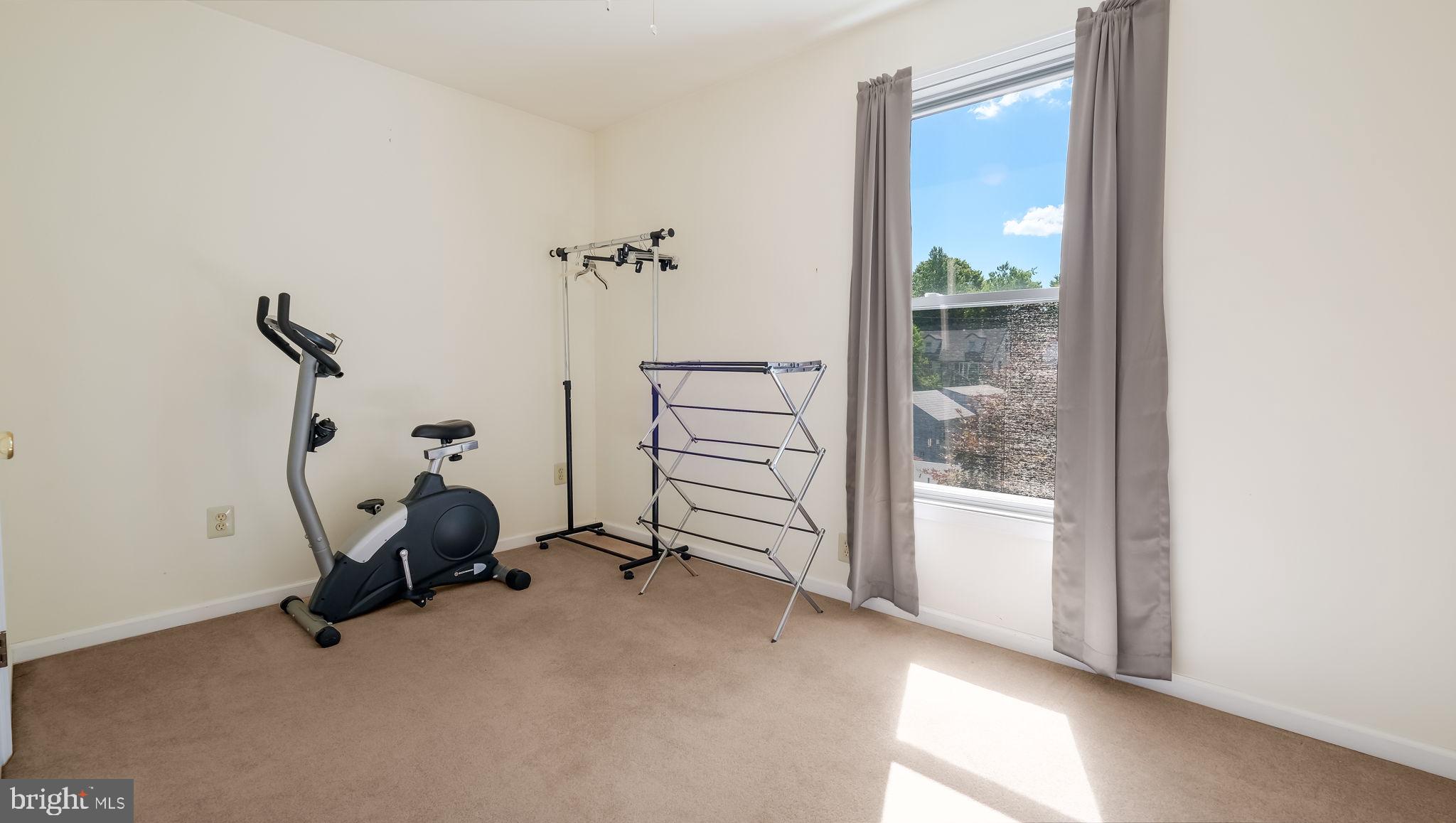 TREVOSE HGTS - Residential