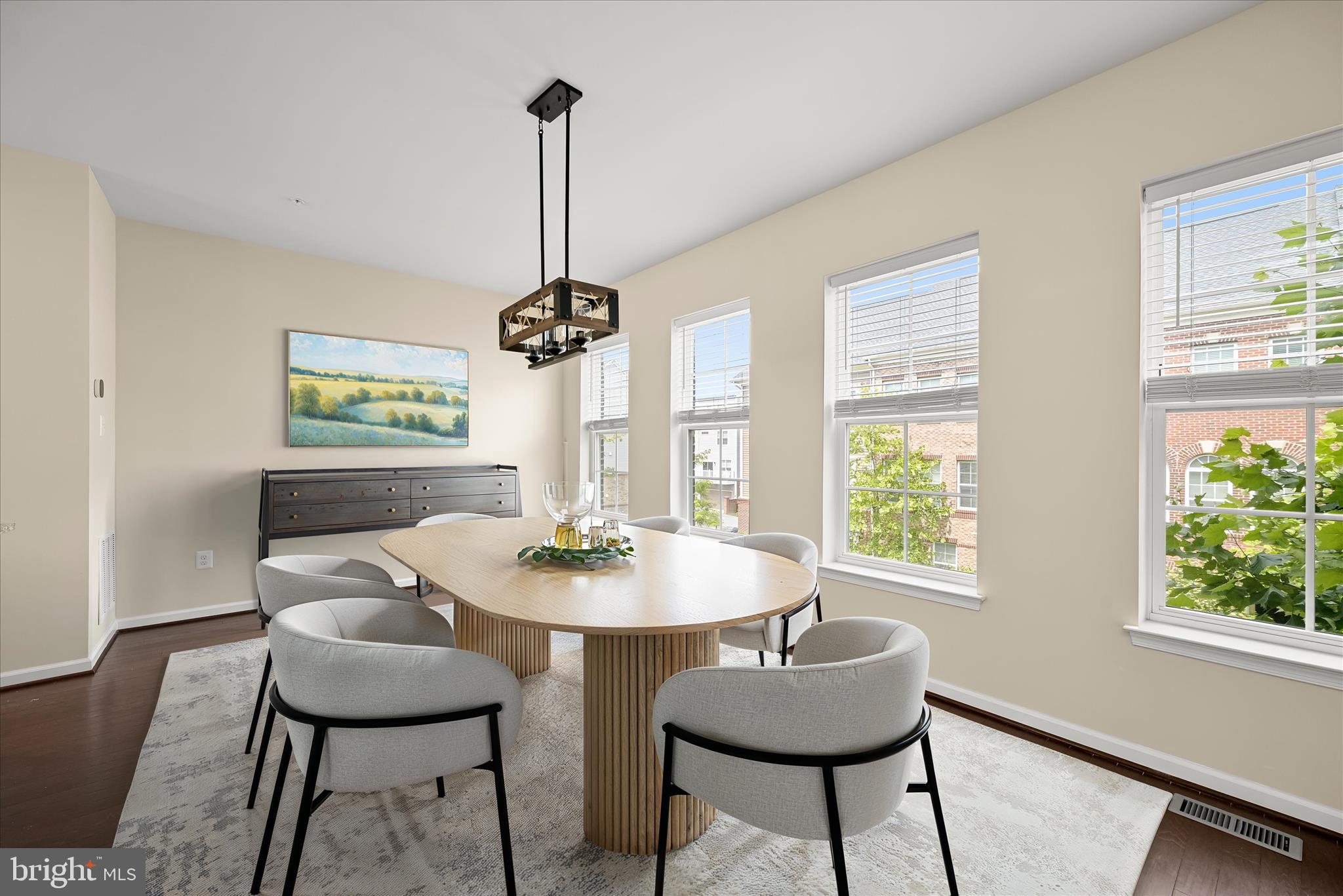 BRICK YARD STATION - Residential