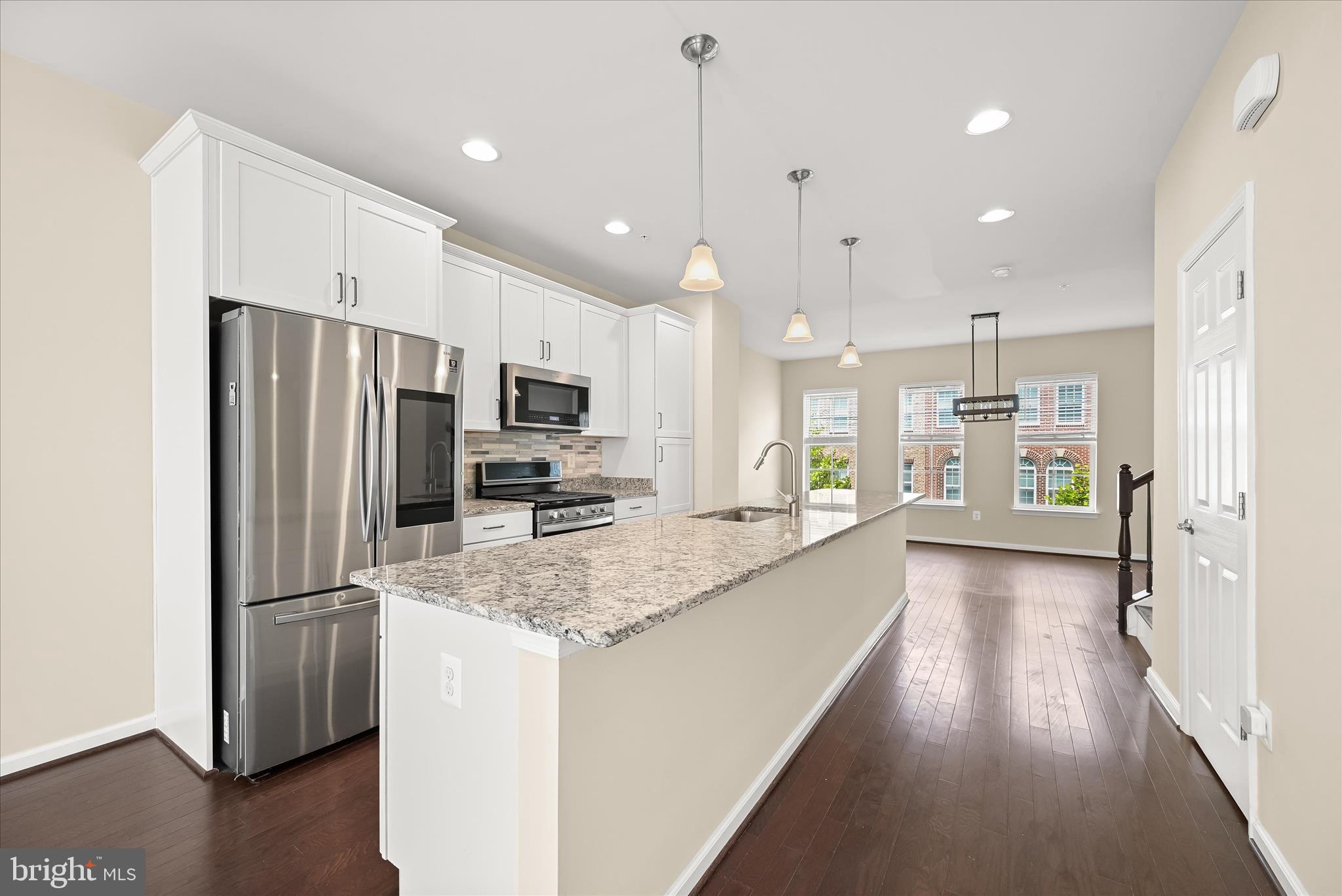 BRICK YARD STATION - Residential