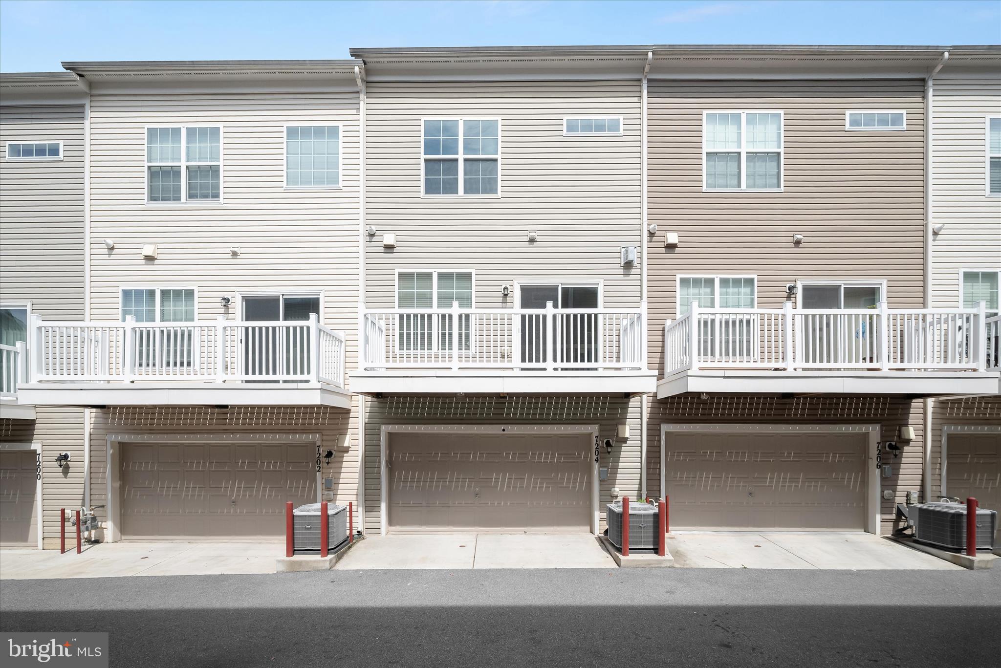 BRICK YARD STATION - Residential