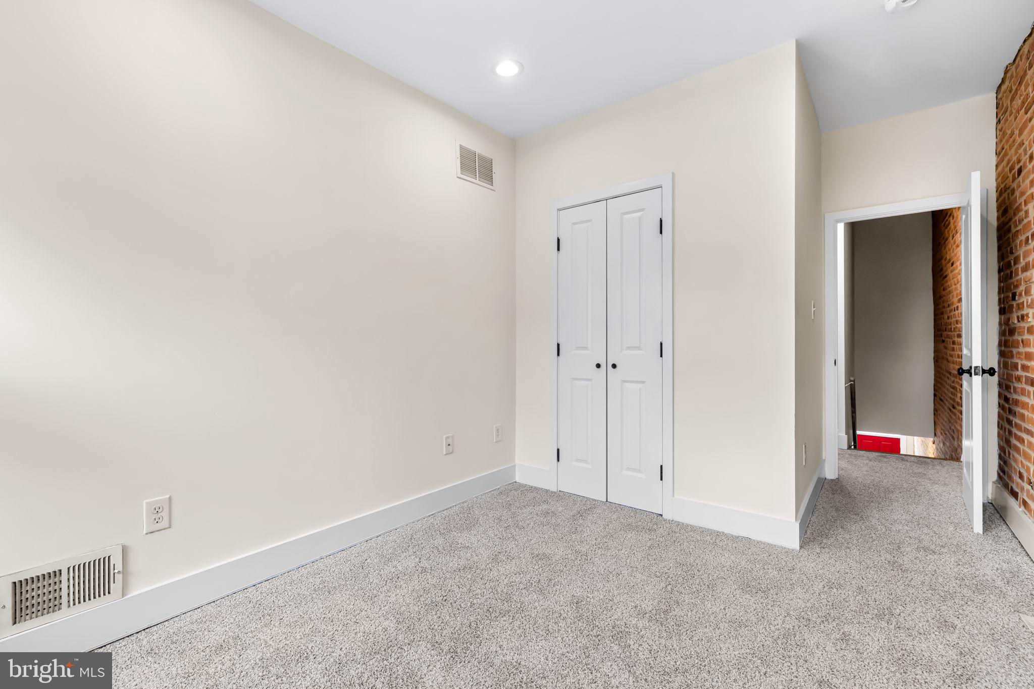 CARROLL-SOUTH HILTON - Residential
