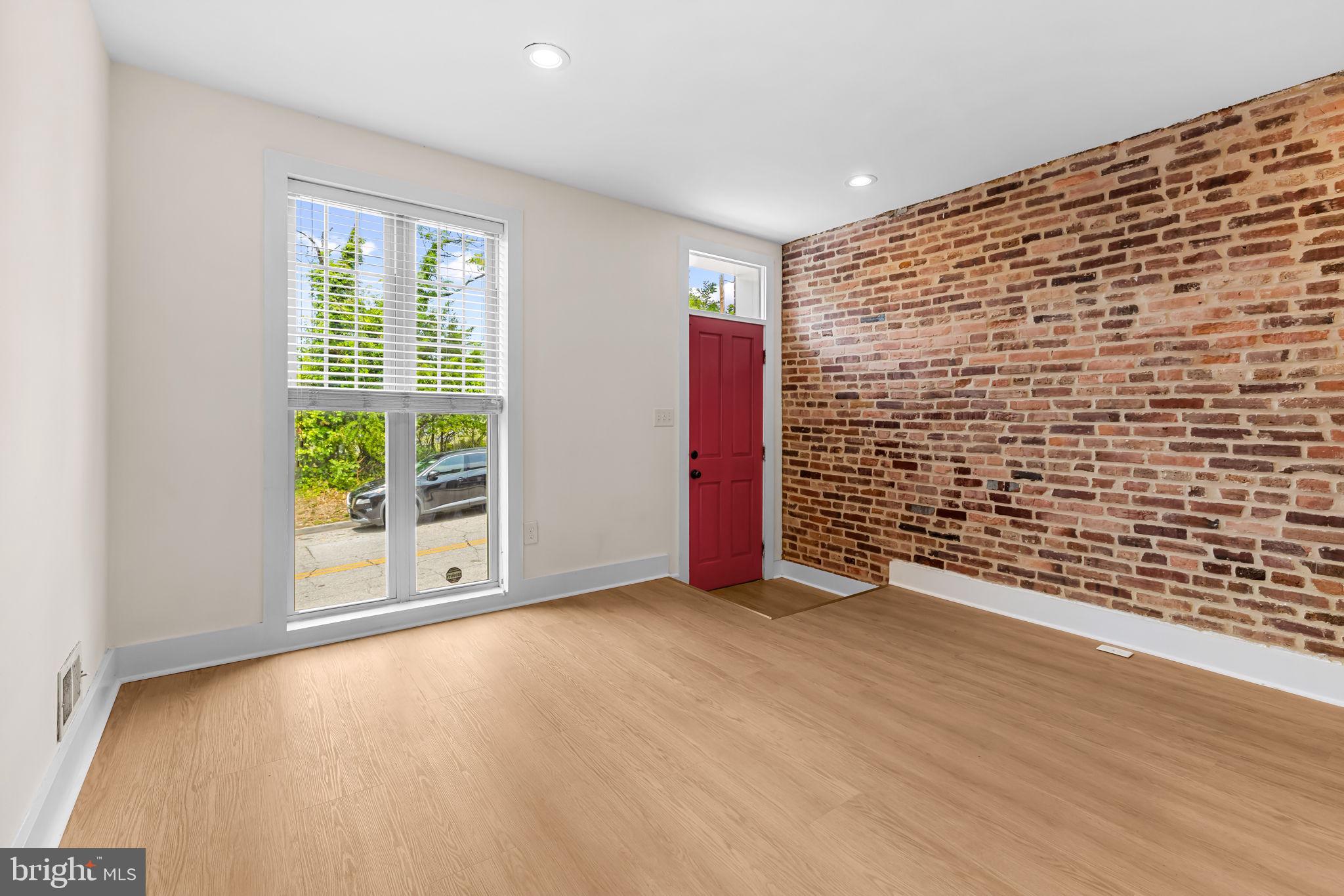CARROLL-SOUTH HILTON - Residential