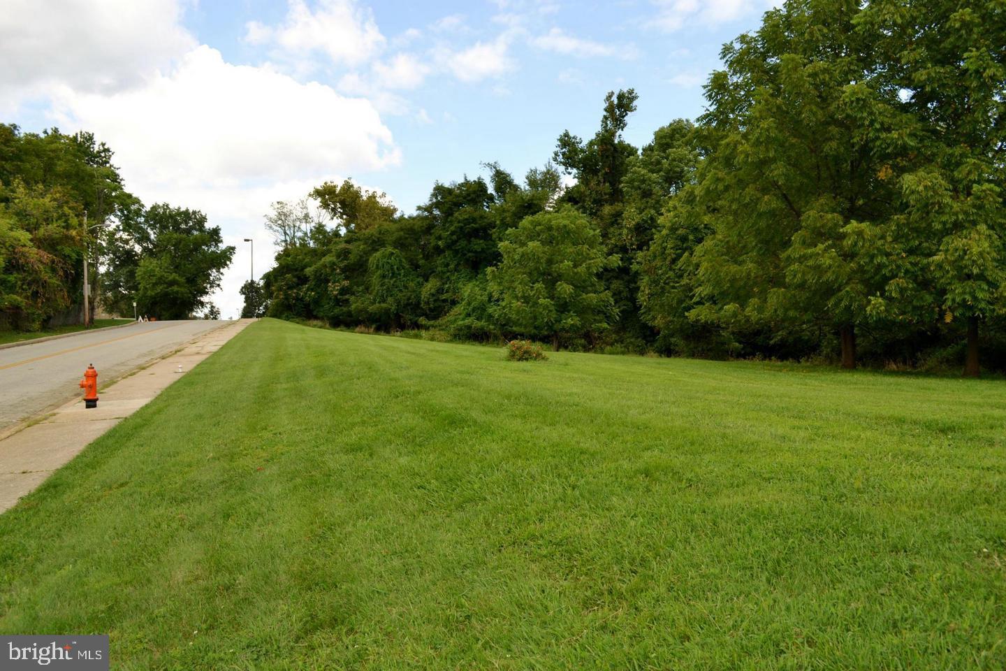 CARROLL-SOUTH HILTON - Residential