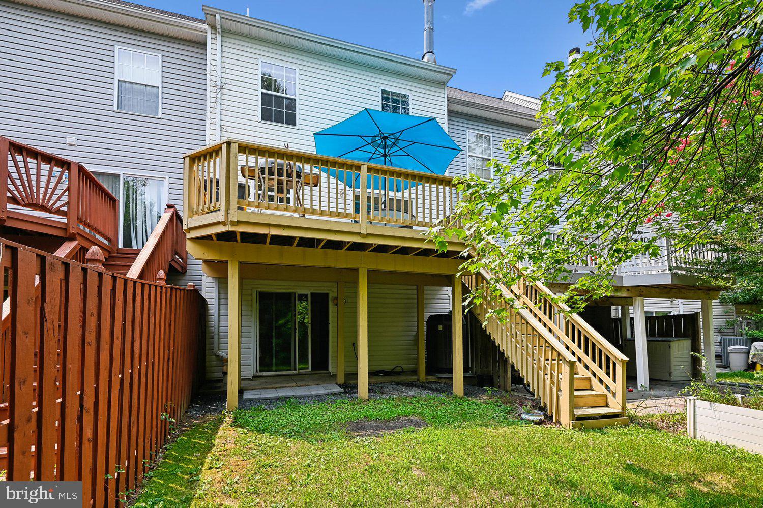 SEVEN OAKS - Residential
