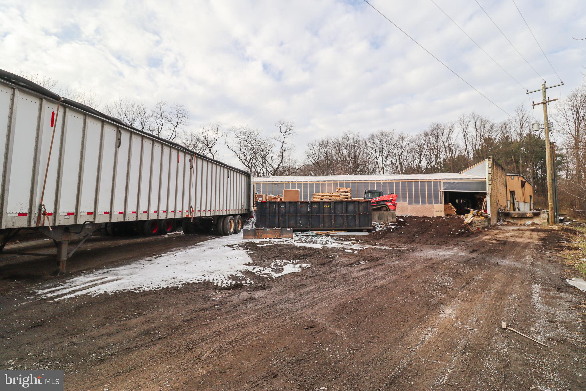 DONEGAL - Commercial Sale