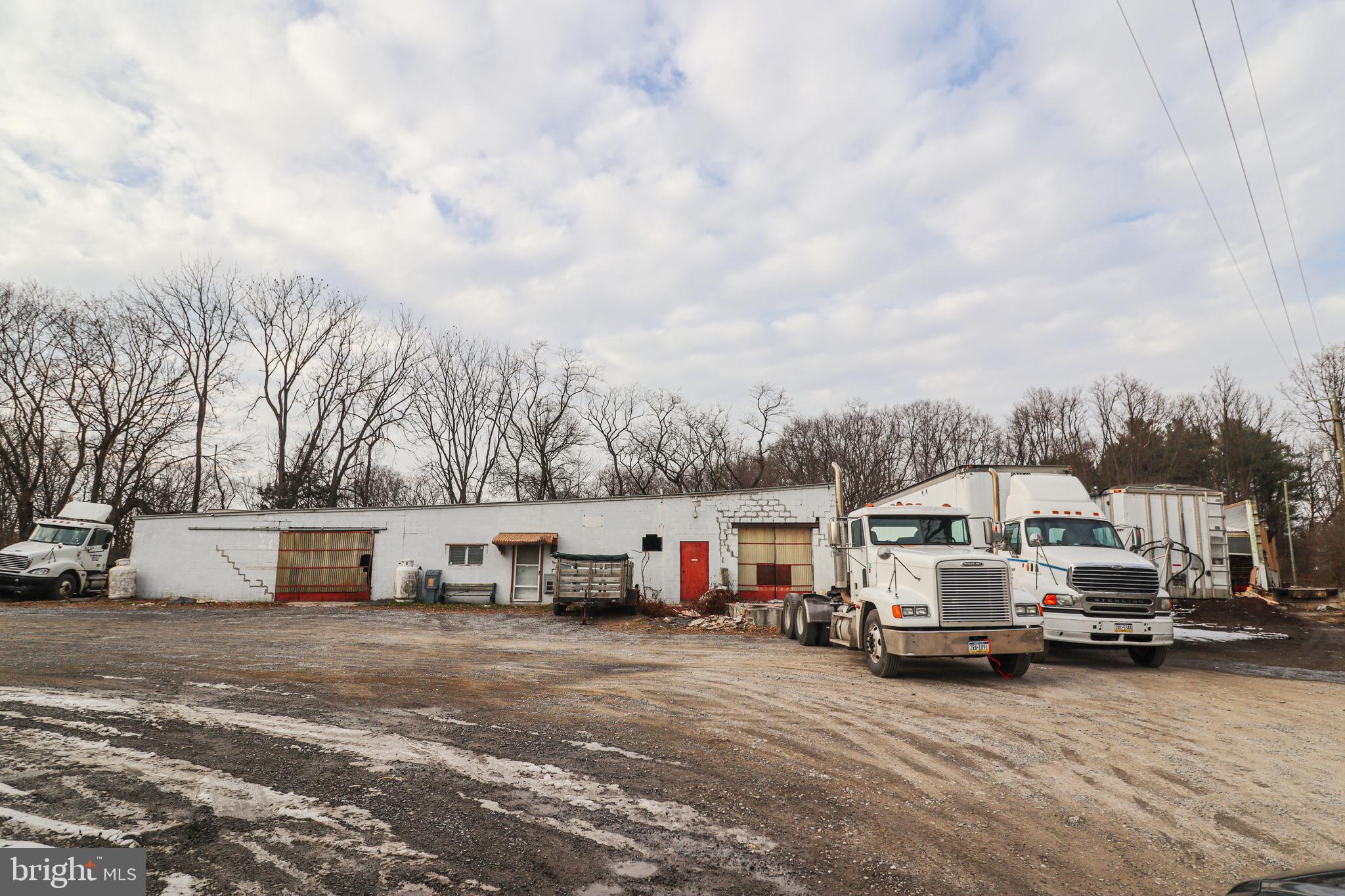 DONEGAL - Commercial Sale