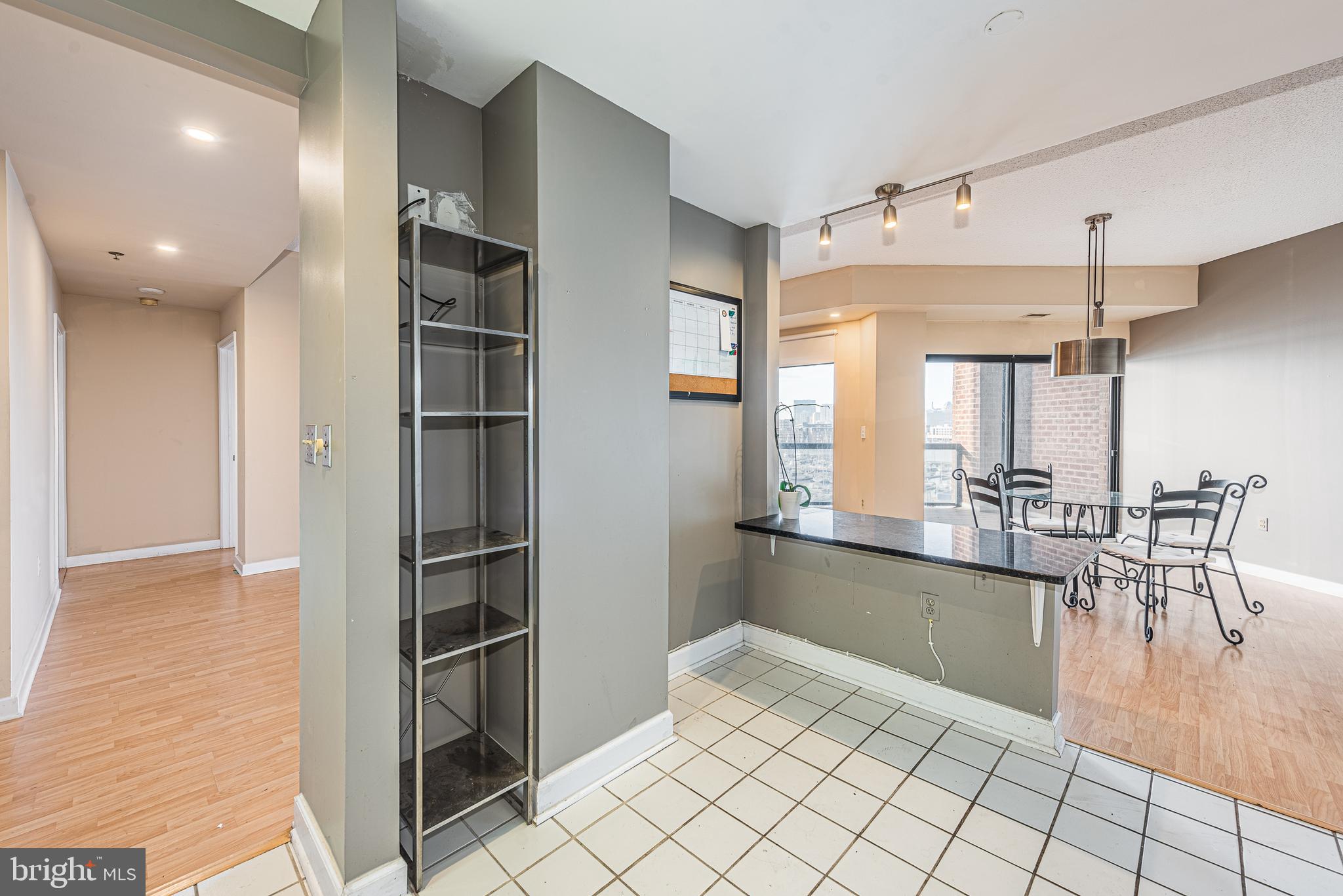 ANCHORAGE TOWERS - Residential Lease