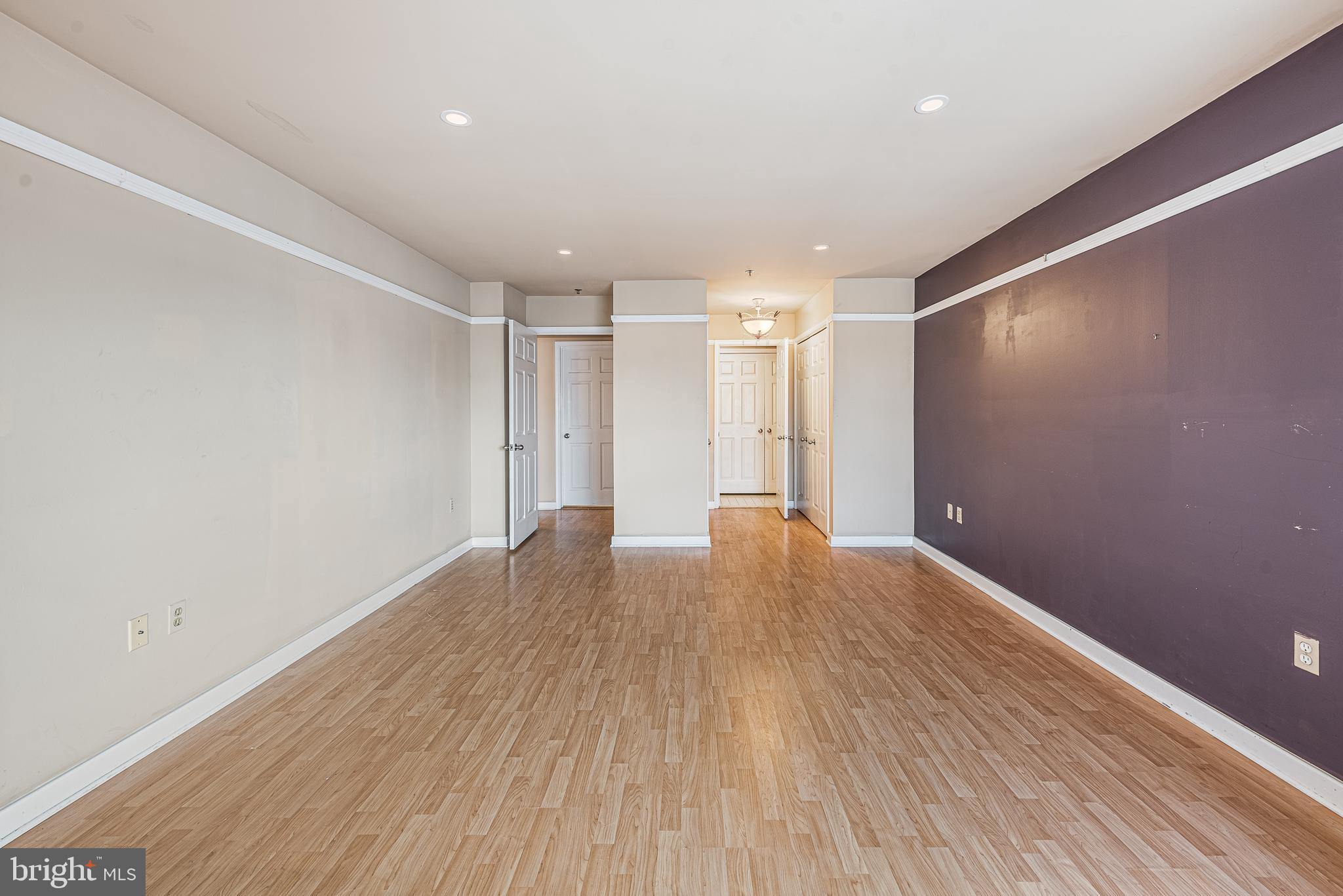 ANCHORAGE TOWERS - Residential Lease