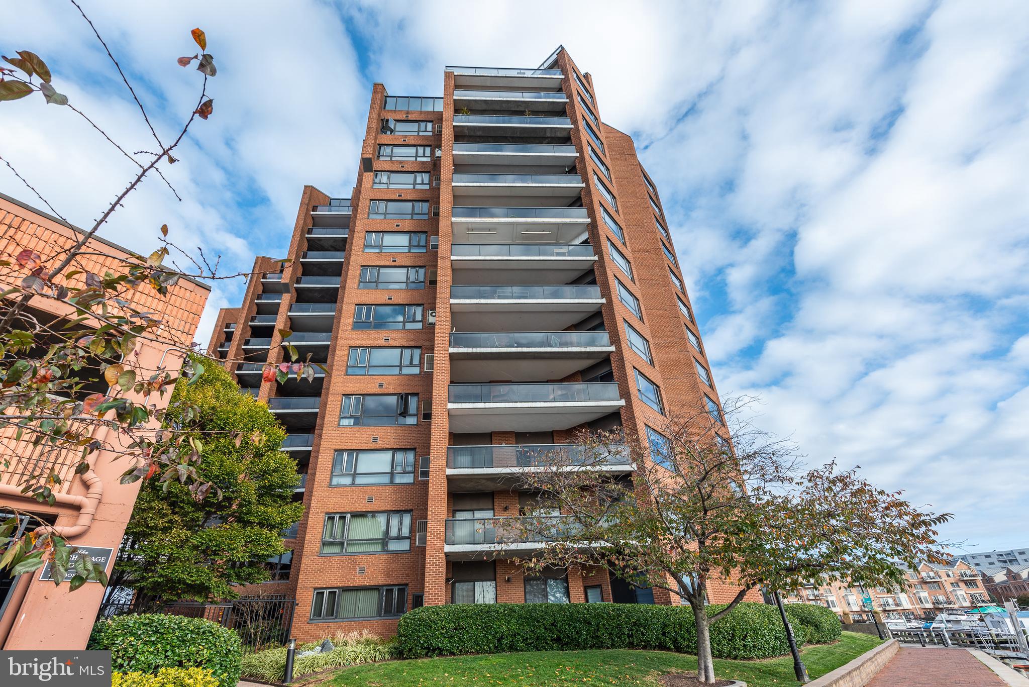 ANCHORAGE TOWERS - Residential Lease