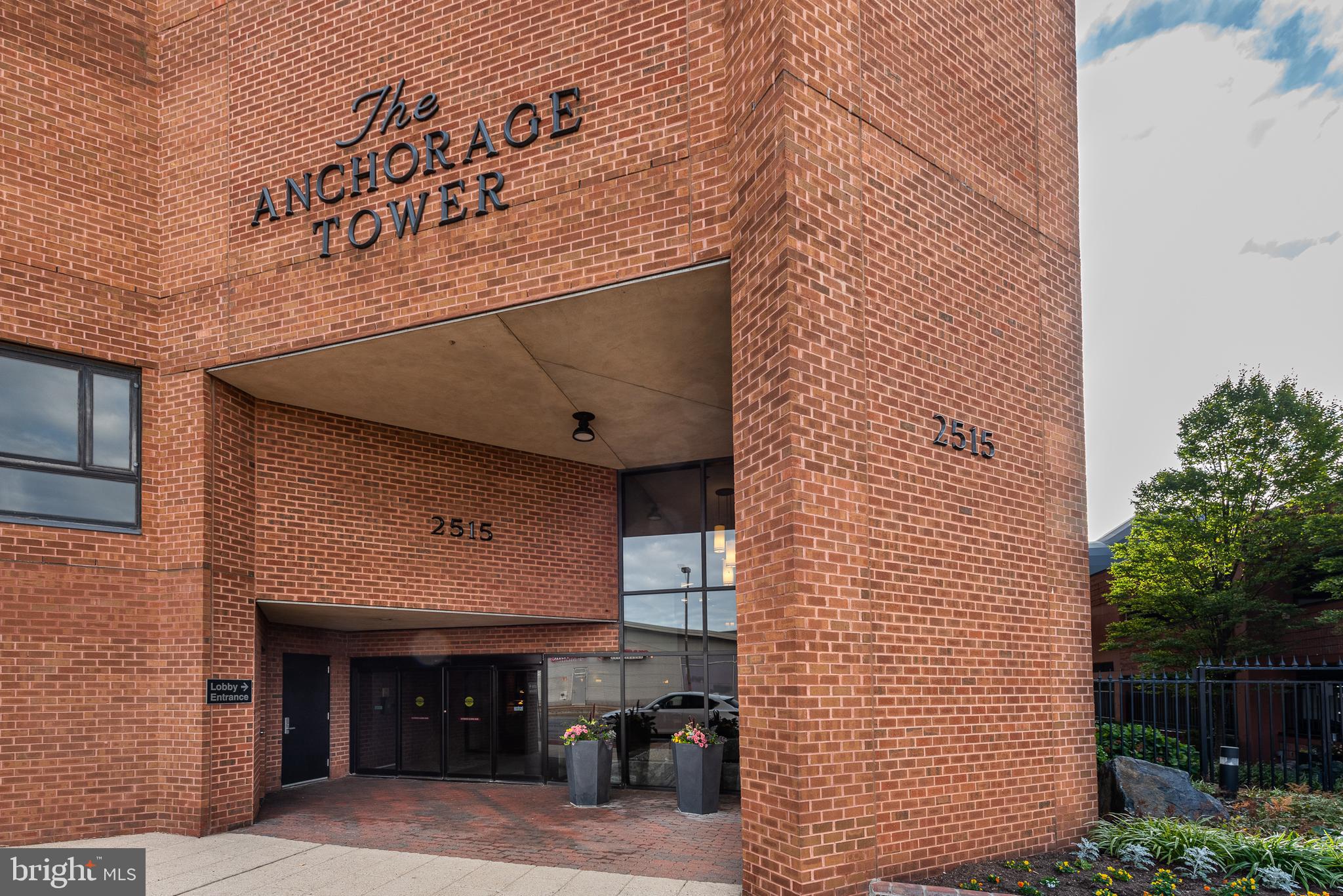 ANCHORAGE TOWERS - Residential Lease