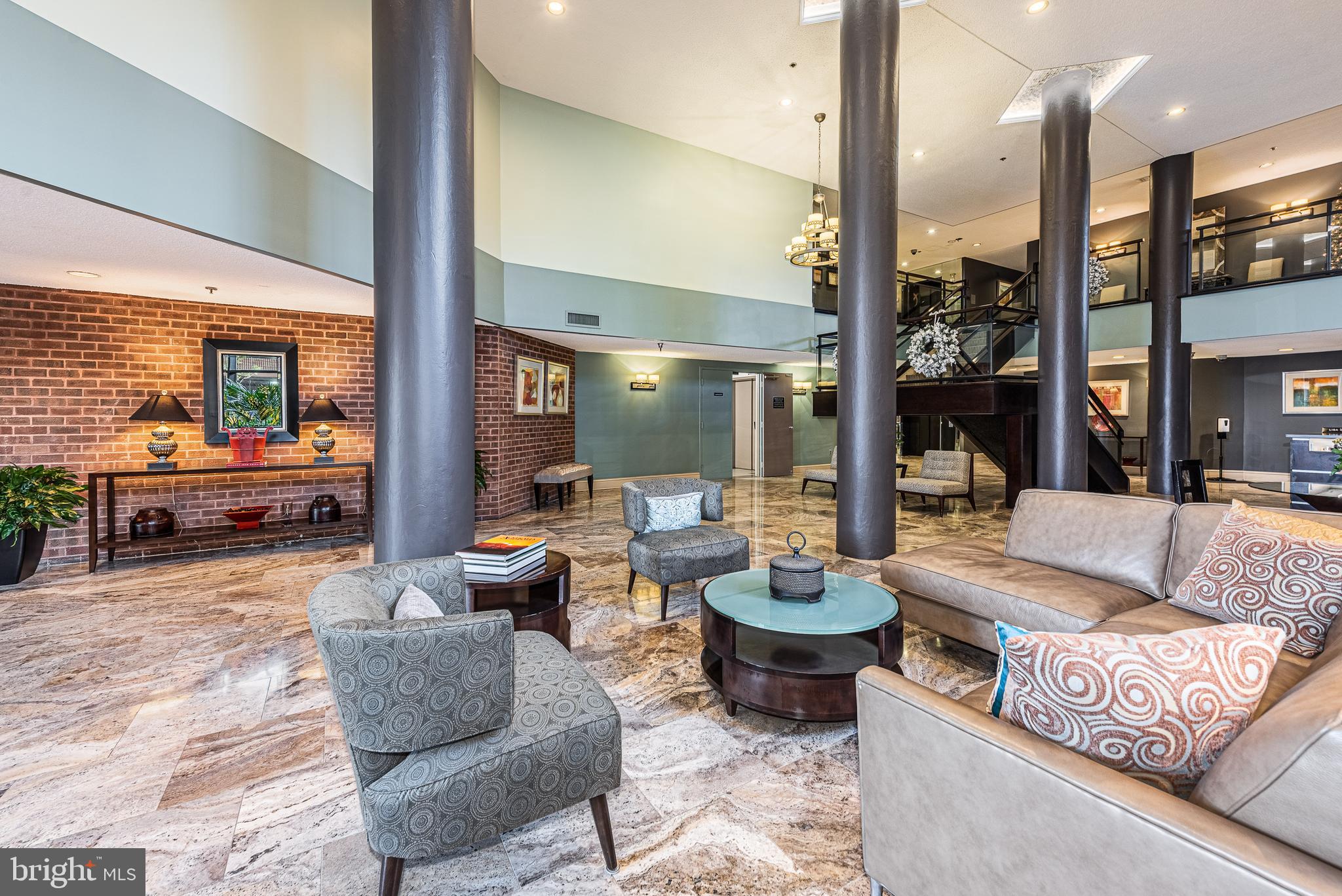 ANCHORAGE TOWERS - Residential Lease