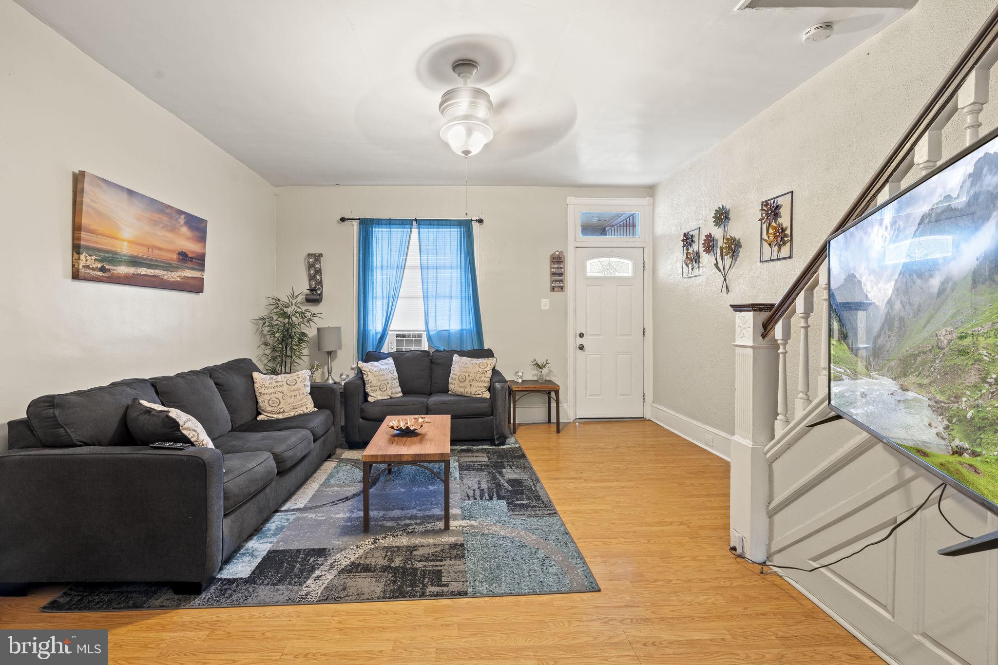 FRANKFORD - Residential