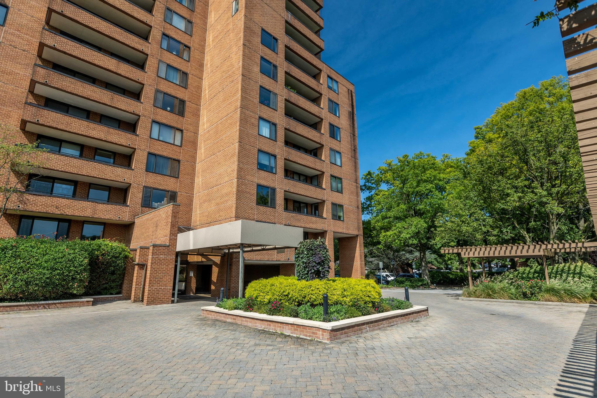 CROSS KEYS - Residential