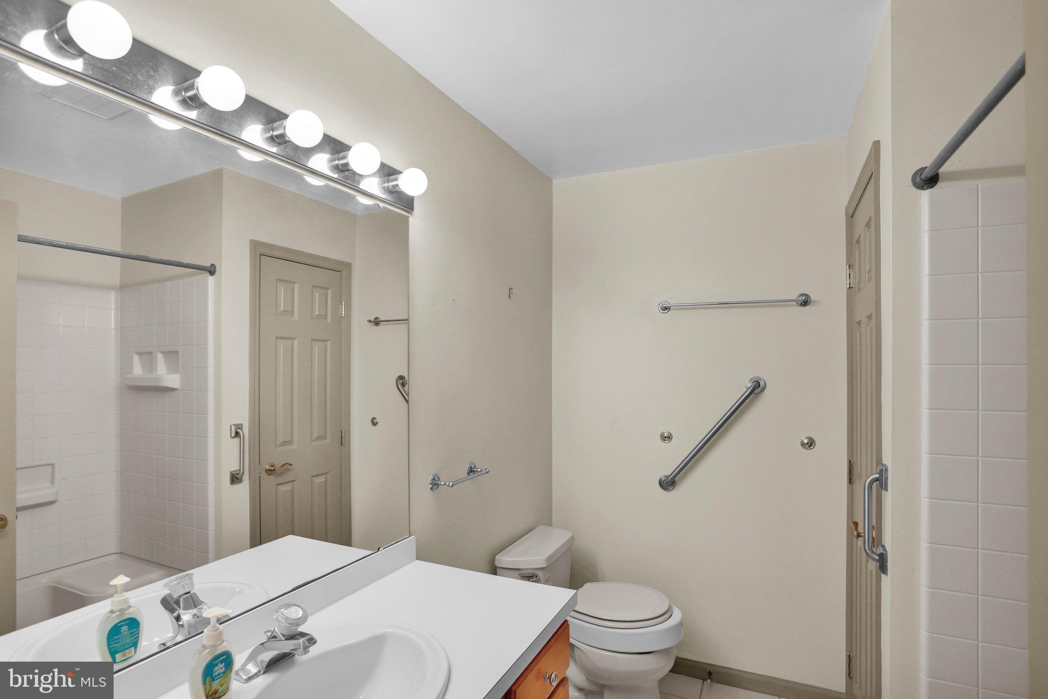 SPRING RIDGE - Residential
