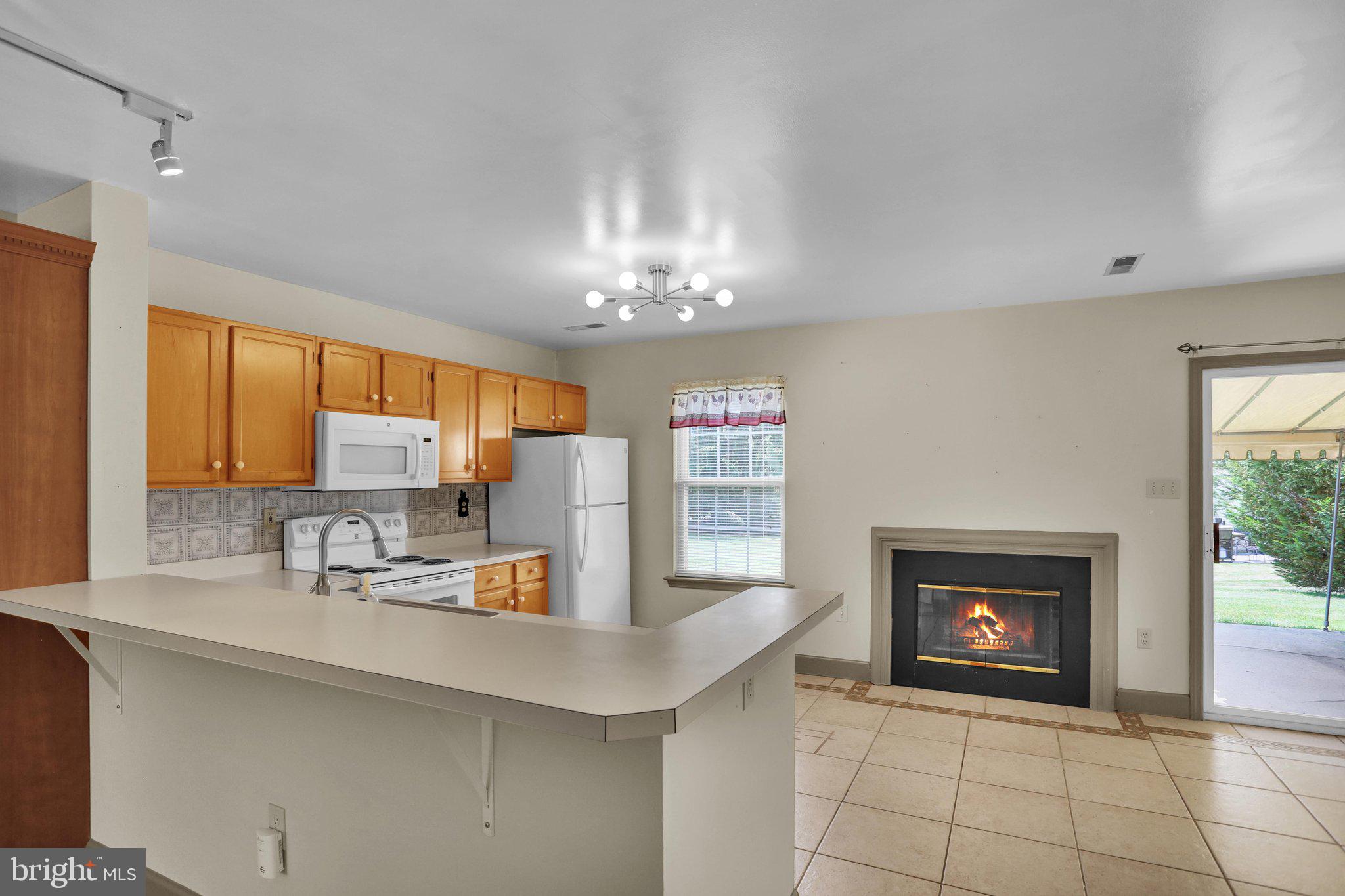 SPRING RIDGE - Residential