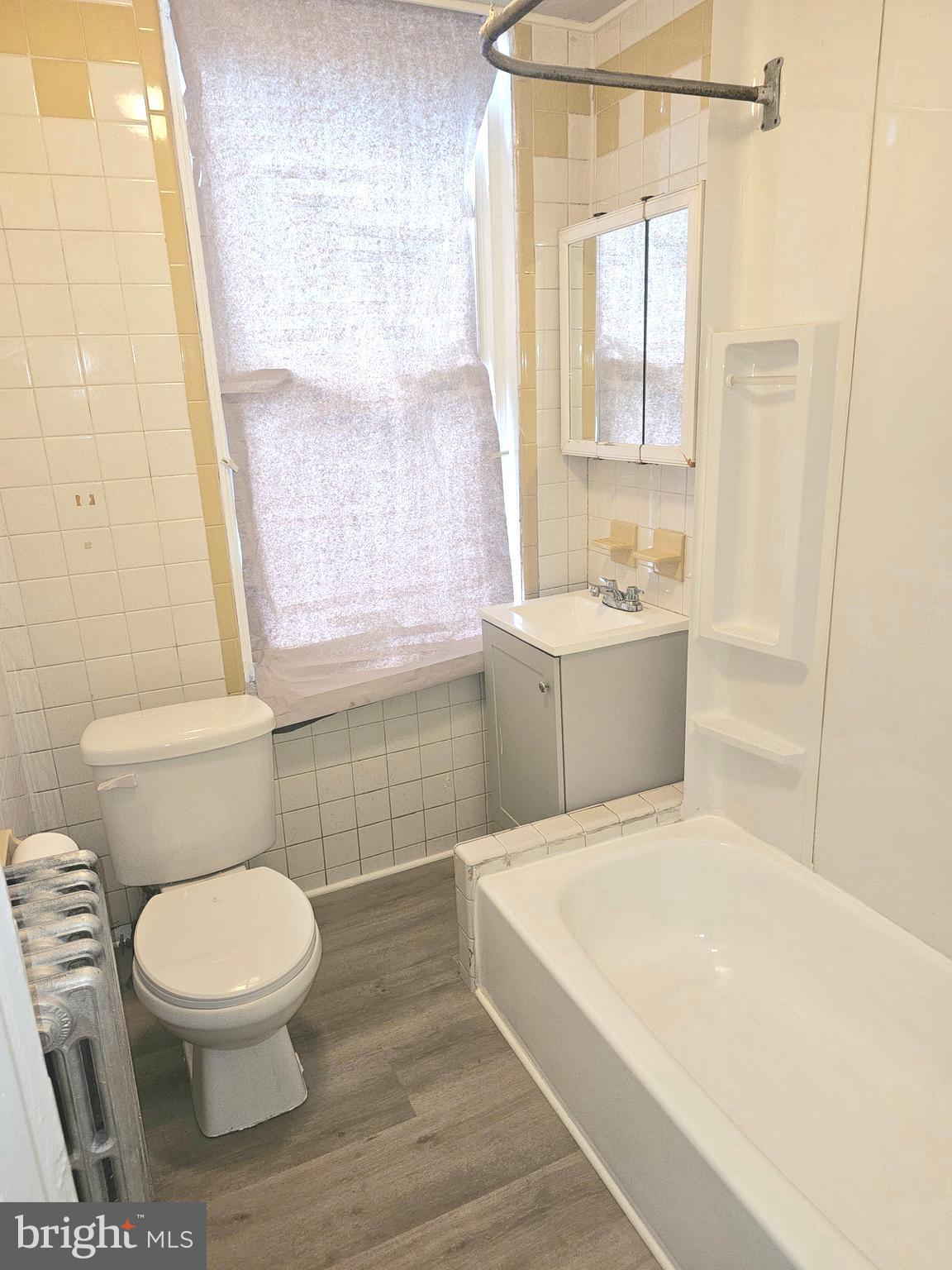 PHILADELPHIA (WEST) - Residential