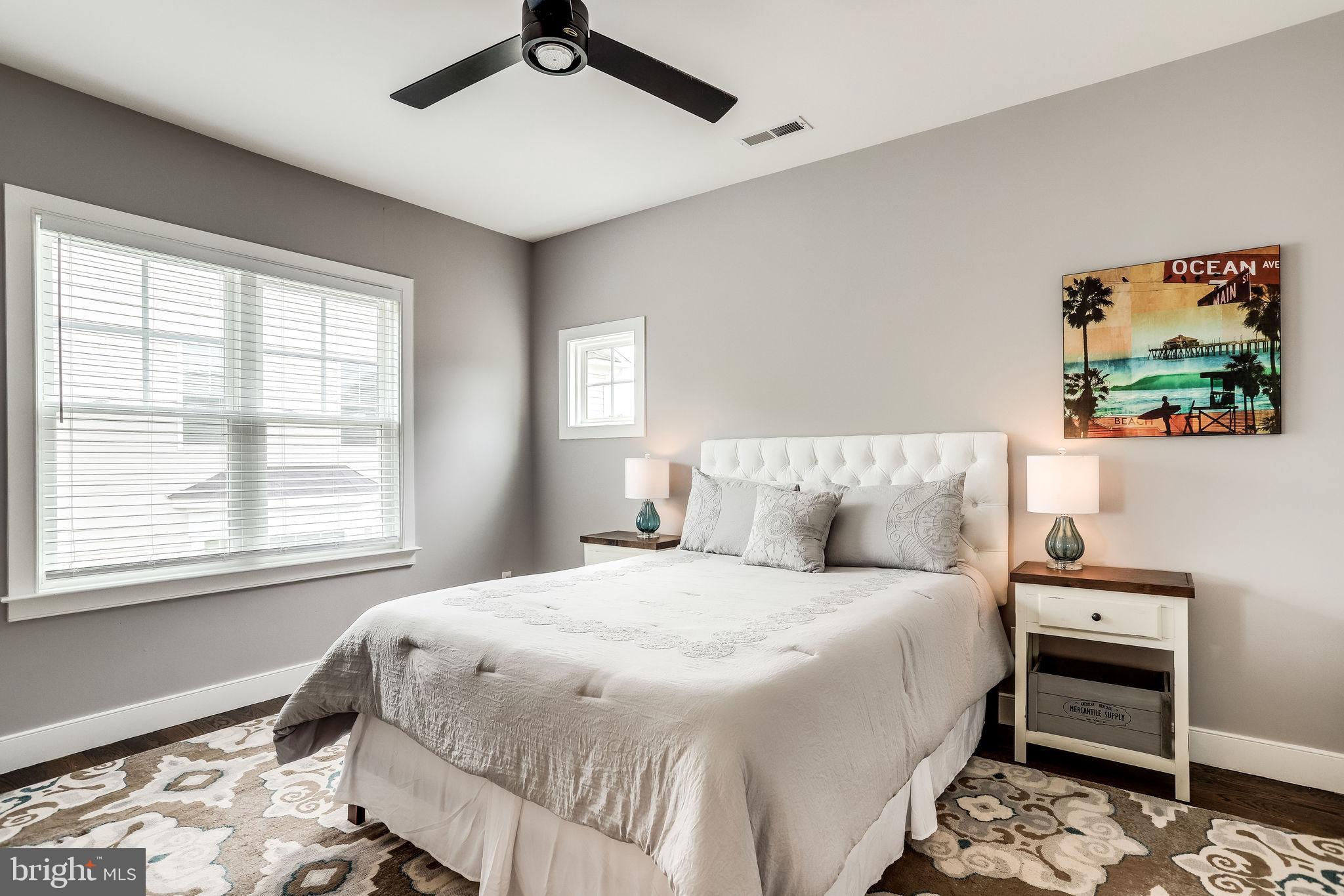 PLYMOUTH HAVEN - Residential